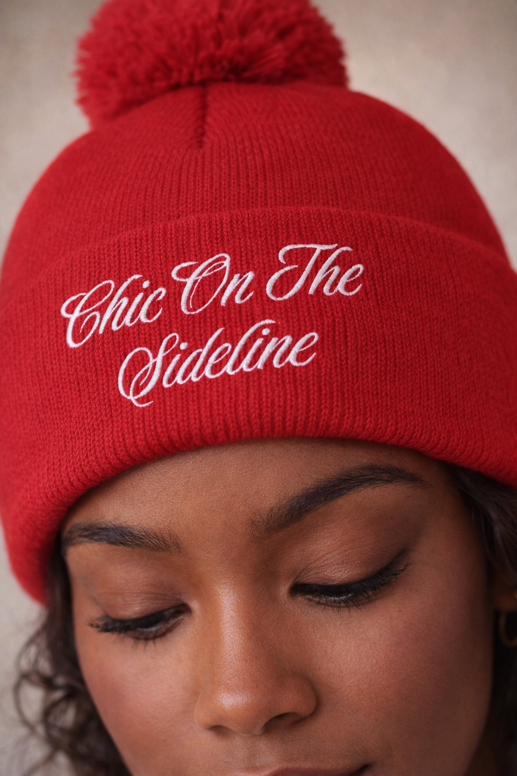 chic-on-the-sideline-beanie-closeup.png