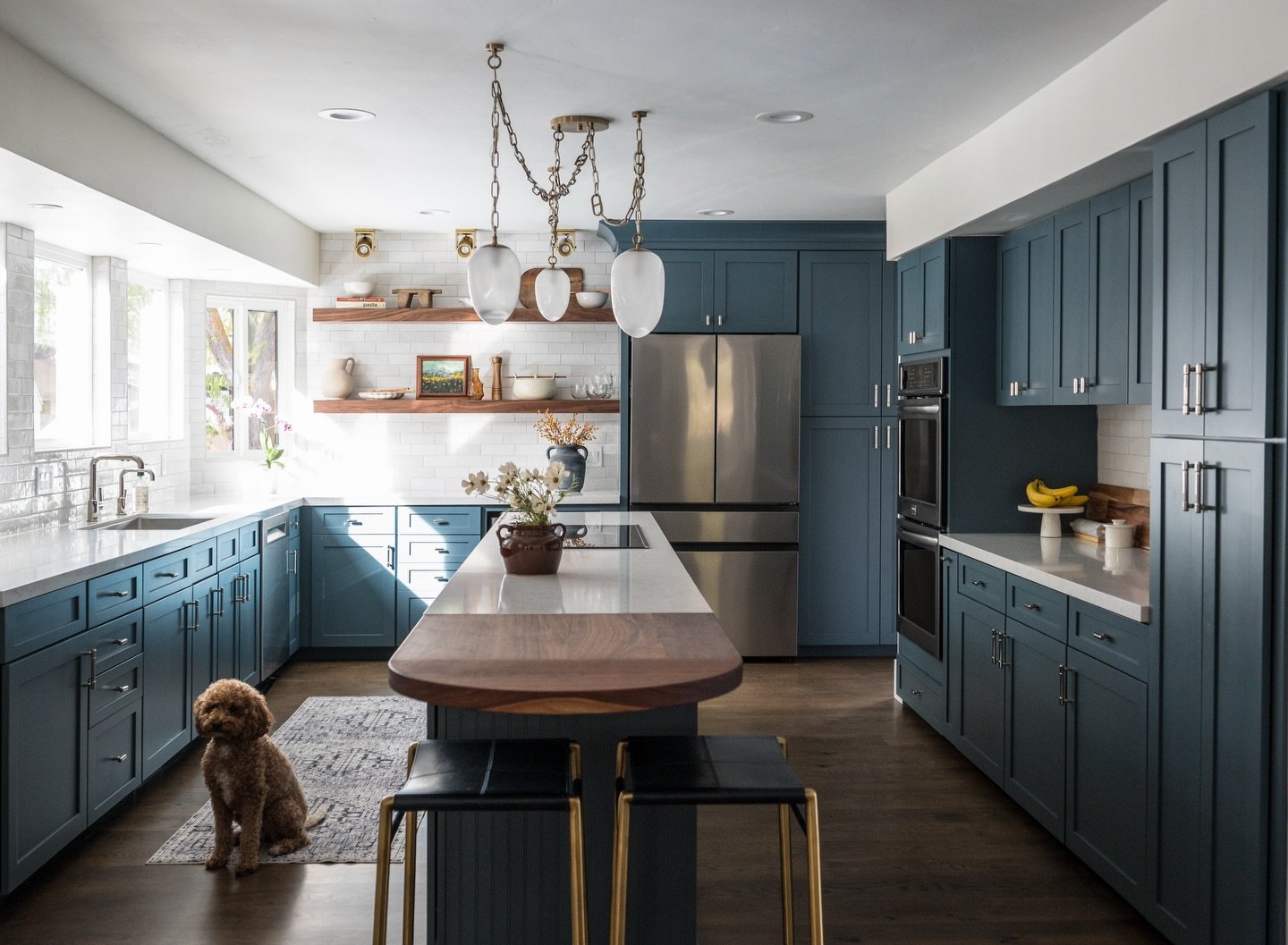 This is where mornings start and nights wind down. A balance of natural light, layered textures, and just enough contrast to keep it interesting.

Effortless in feel, intentional in every detail.