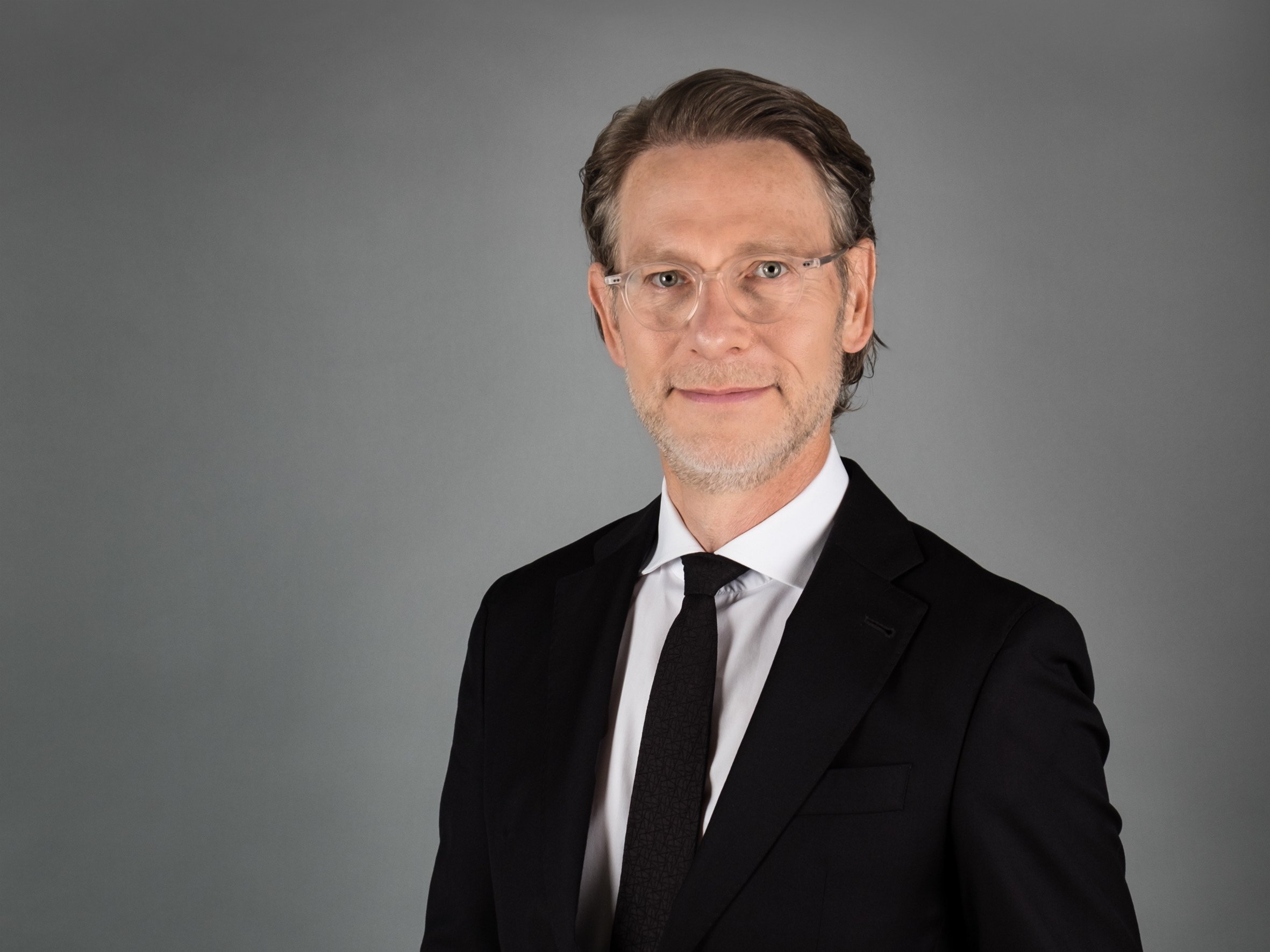 Dr. Florian Stegmann