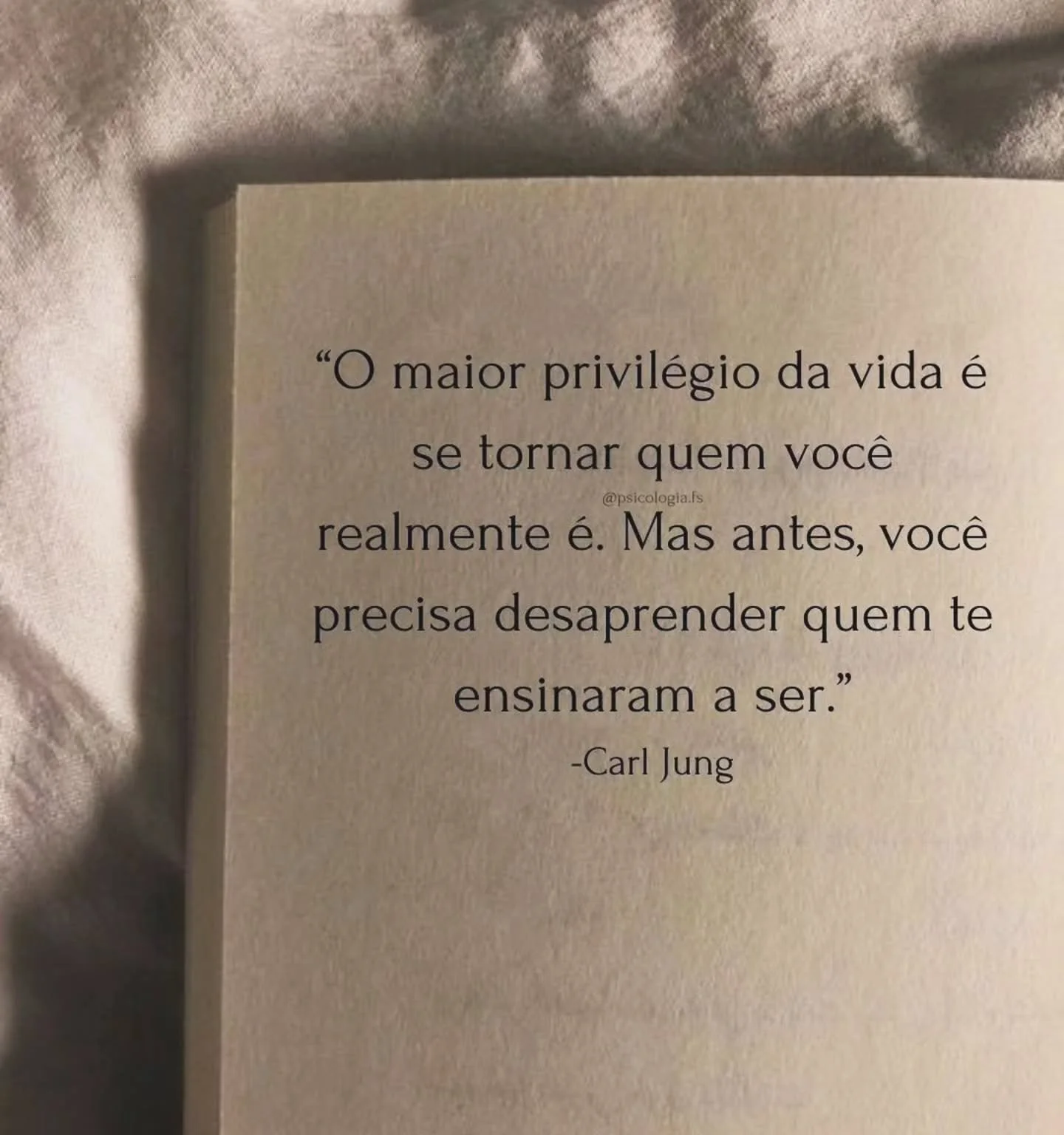 @alessandracugler 

🤍