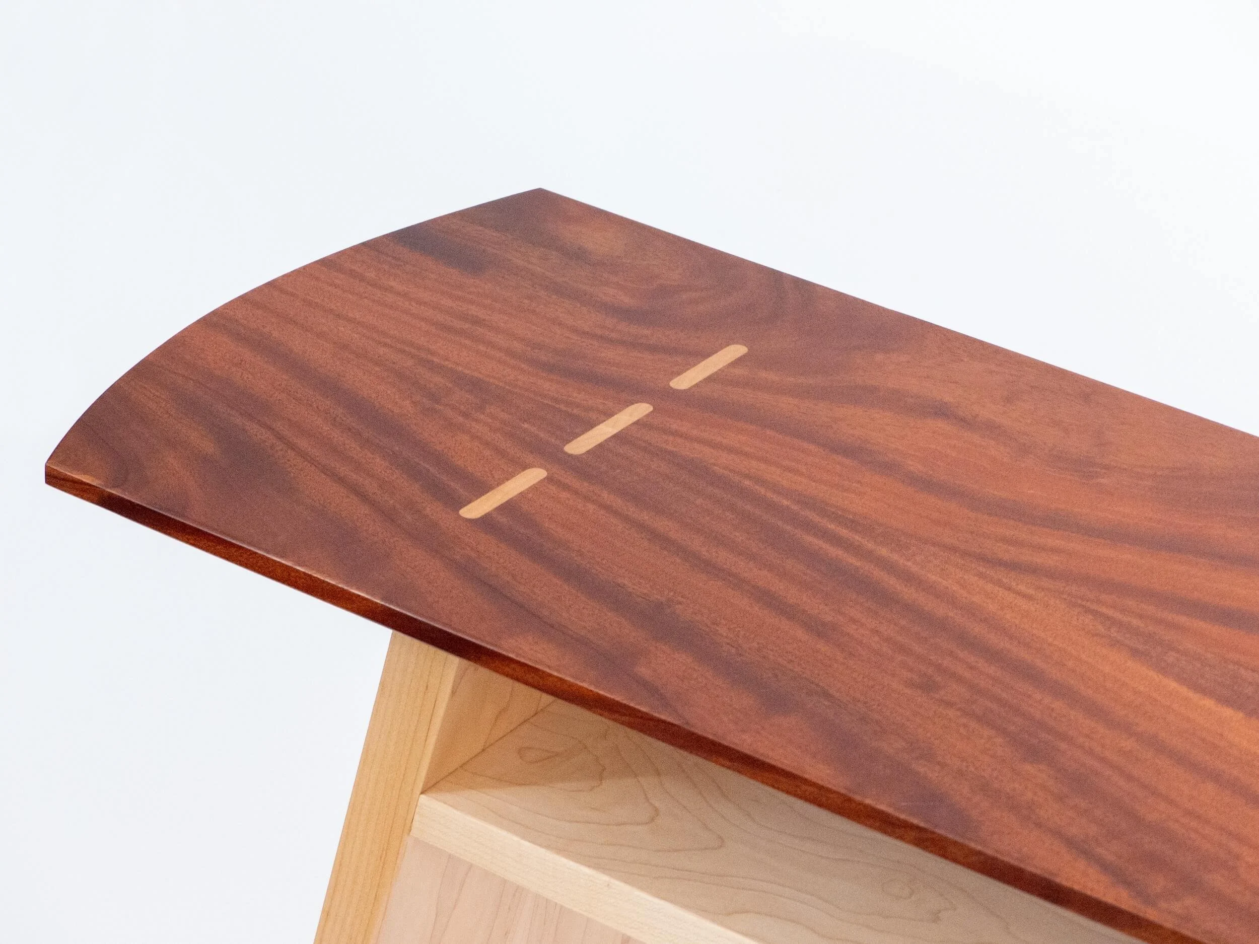 Splayed-Bench-Mahogony-Maple-tenons.jpg