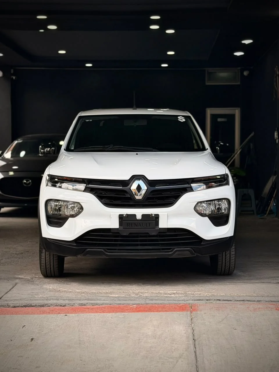 RENAULT KWID 2025 ICONIC