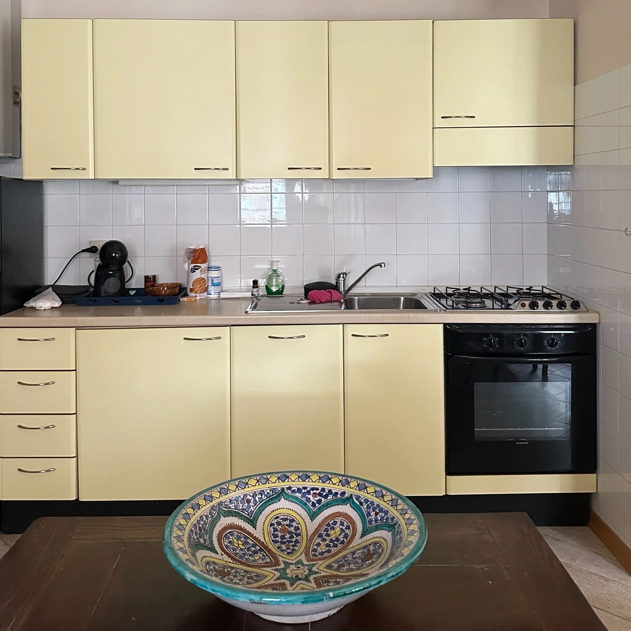 Il Tasso – Living Area with Open Kitchen