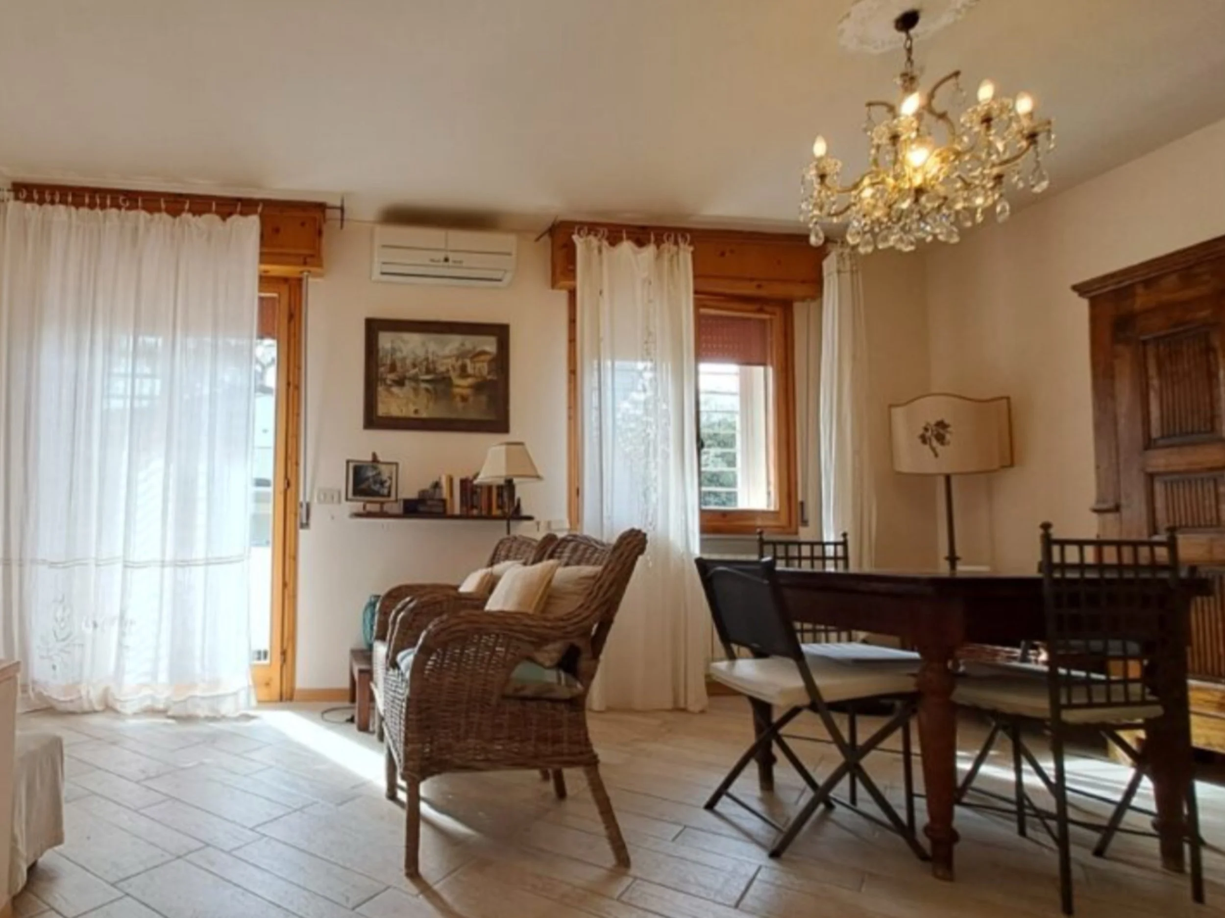 Il Tasso – Living & Dining Area