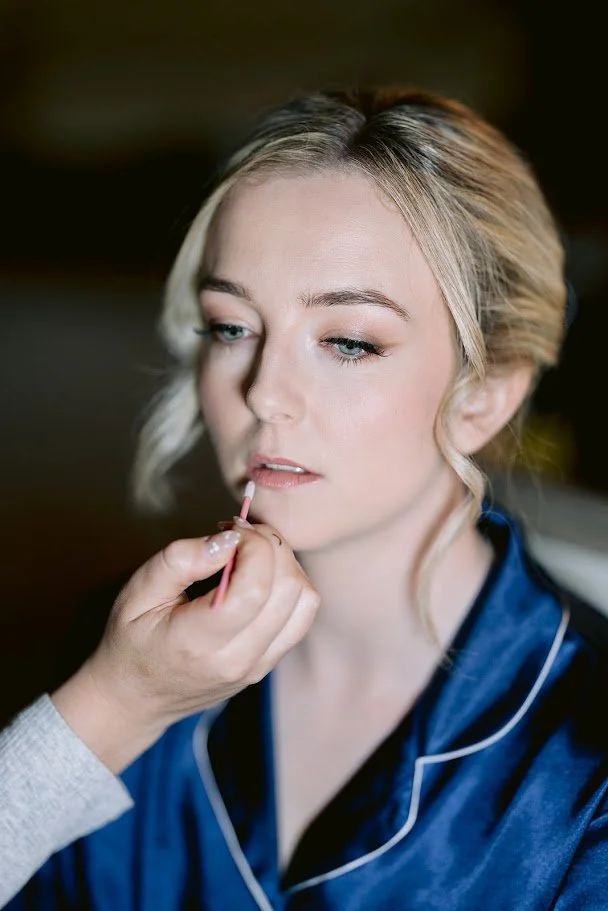How Ryley Found Her Dream Vancouver Makeup Artist for the Perfect Soft Glam Wedding Look