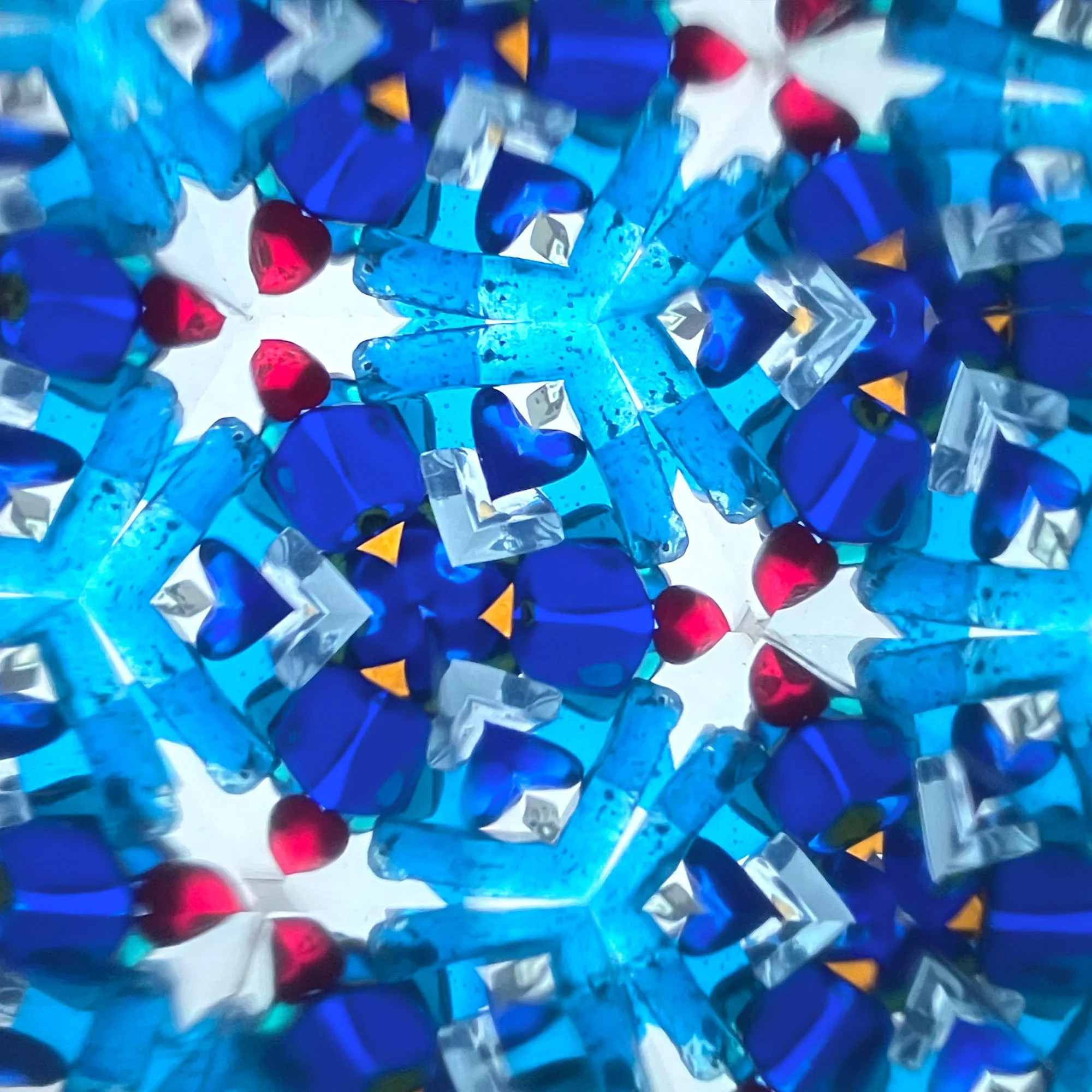  Bright turquoise kaleidoscope mandala with crystalline symmetry, featuring sharp reflections and complex repeating patterns inspired by Moroccan design. 