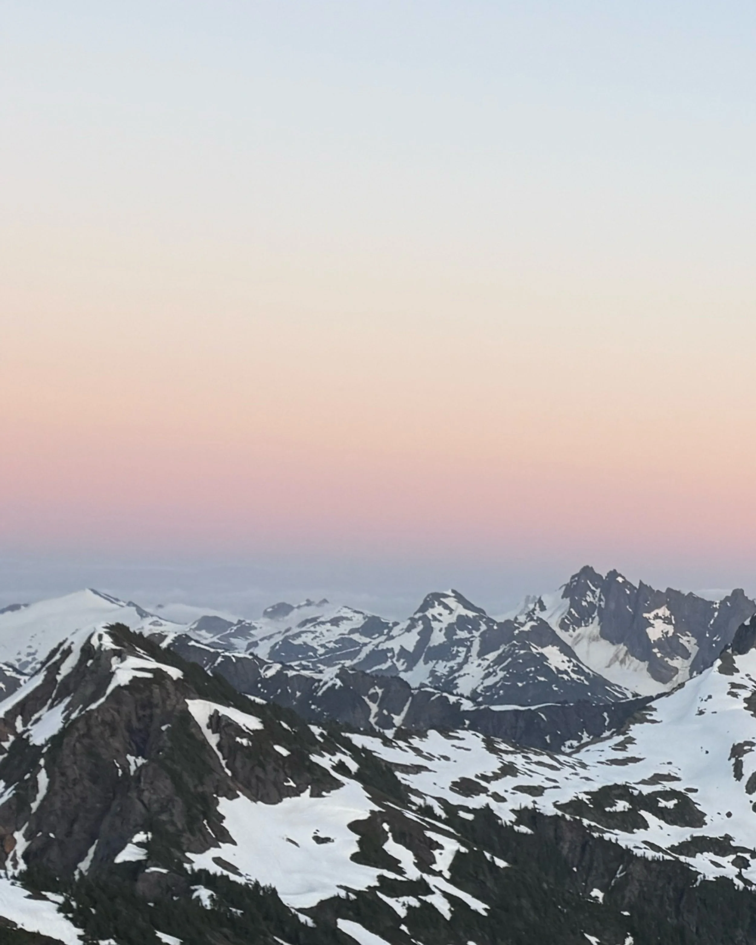 Celebrate every summit🍸🌸🏔️