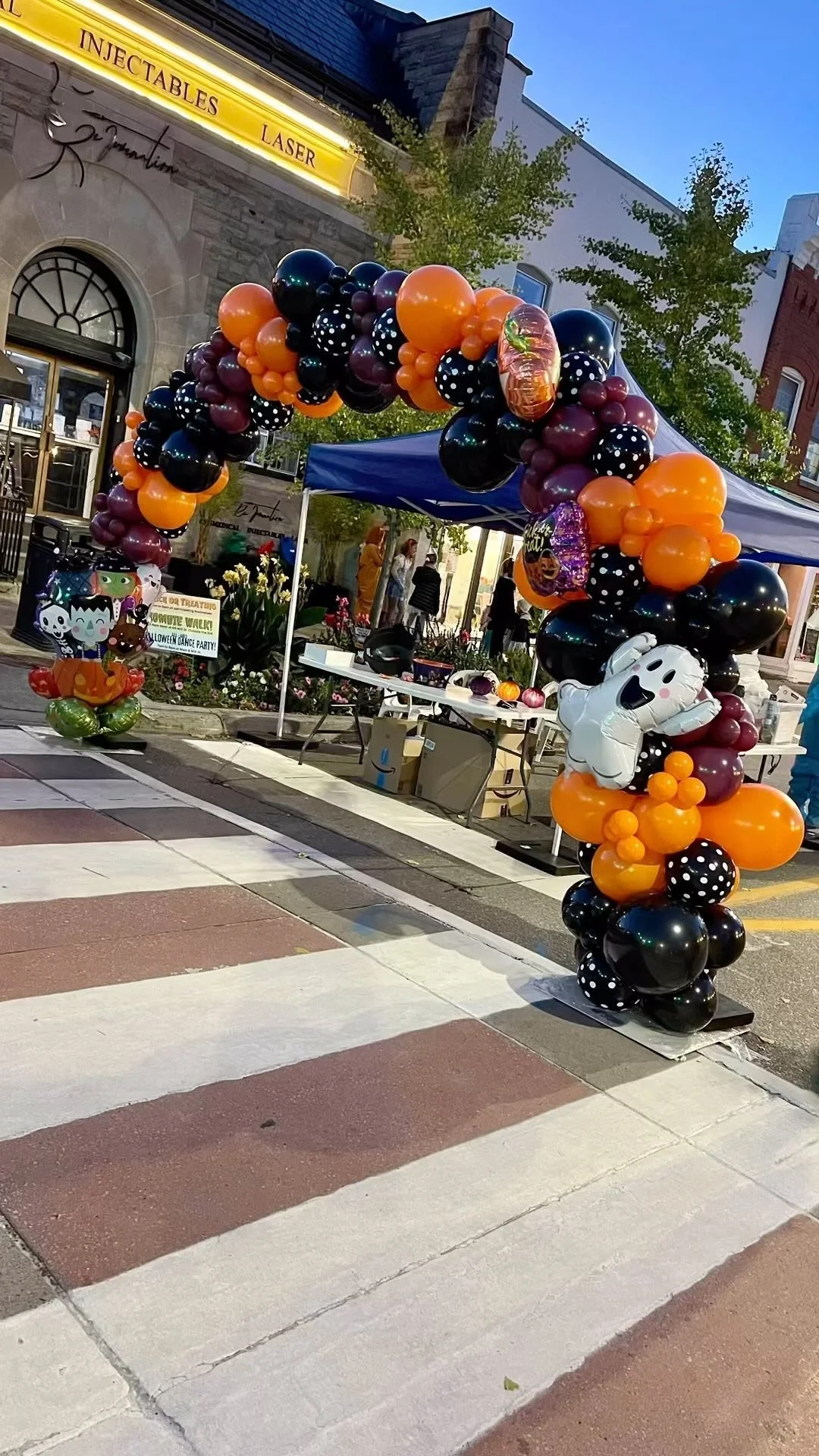 Halloween  Spooky Balloon Arch