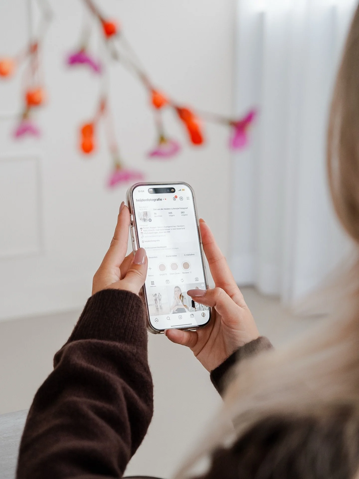 Vakantie! ☀️

Even vakantie. Even rust. Even opladen. ✨

Na een drukke periode neem ik de tijd om op te laden en nieuwe inspiratie op te doen. Ik verruil Nederland voor de Cura&ccedil;aose zon! Even weg van het scherm, zodat ik straks weer met volle 