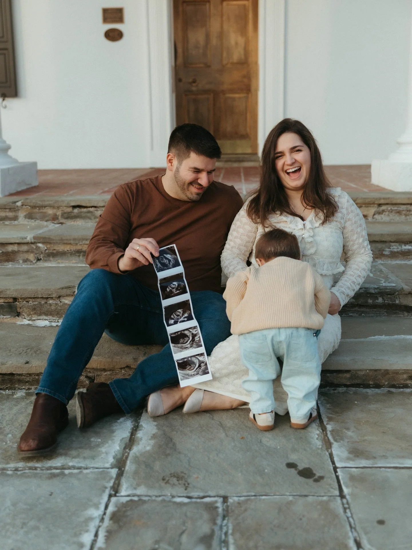 AHHH I am so excited for Baby Hilaris! I&rsquo;ve been waiting to share this and can hardly contain my excitement for my sister and brother-in-law as they prepare to welcome their second baby. My heart is so full for them! 🤍

#dmvphotographer #dmvph