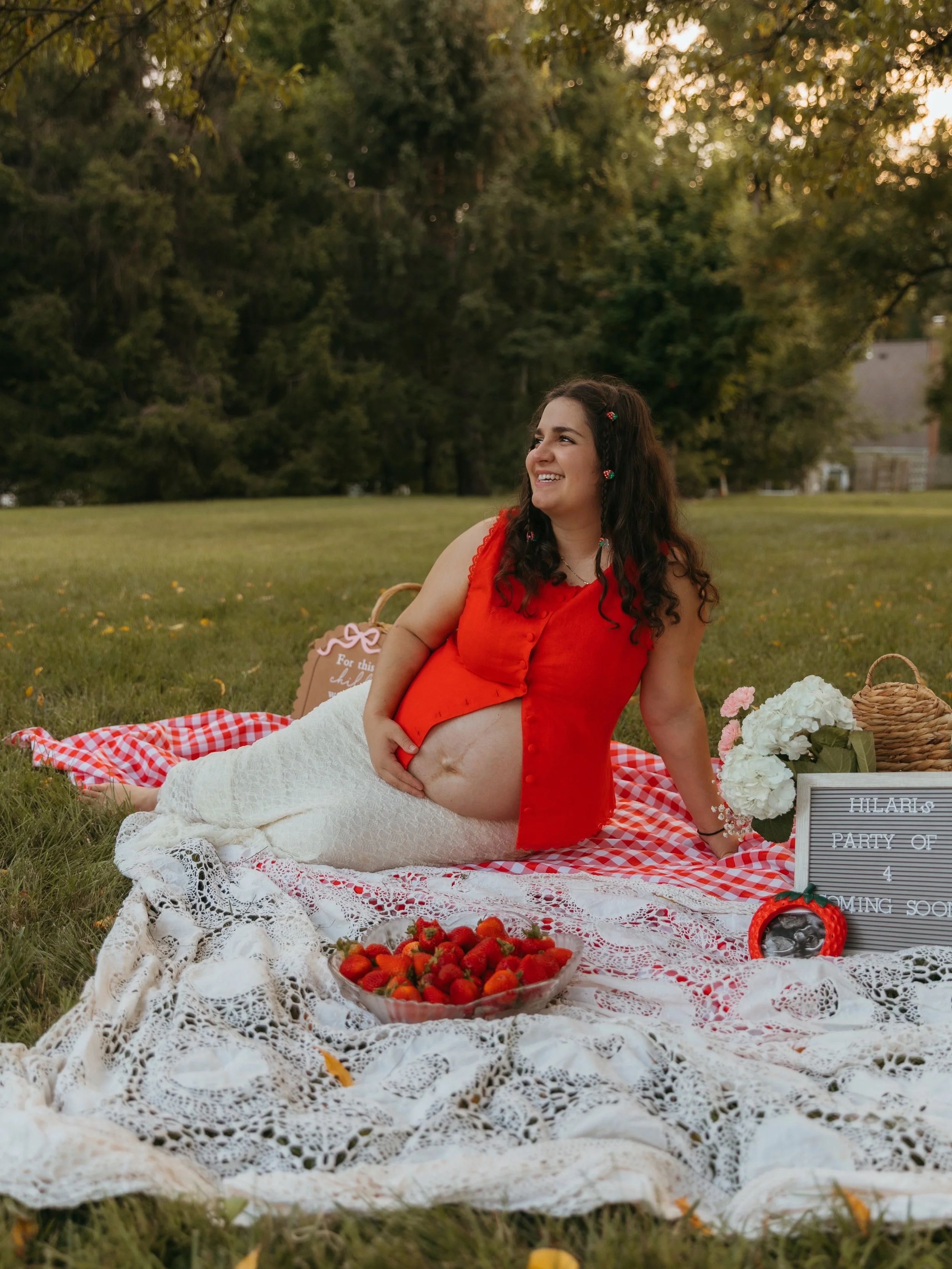 A berry sweet girl is on the way! 🍓
&bull;
&bull;
&bull;
&bull;
DMV maternity photographer, DMV maternity photography, Maryland maternity photographer, Maryland pregnancy photographer, Maryland maternity photography, Washington DC maternity photogra