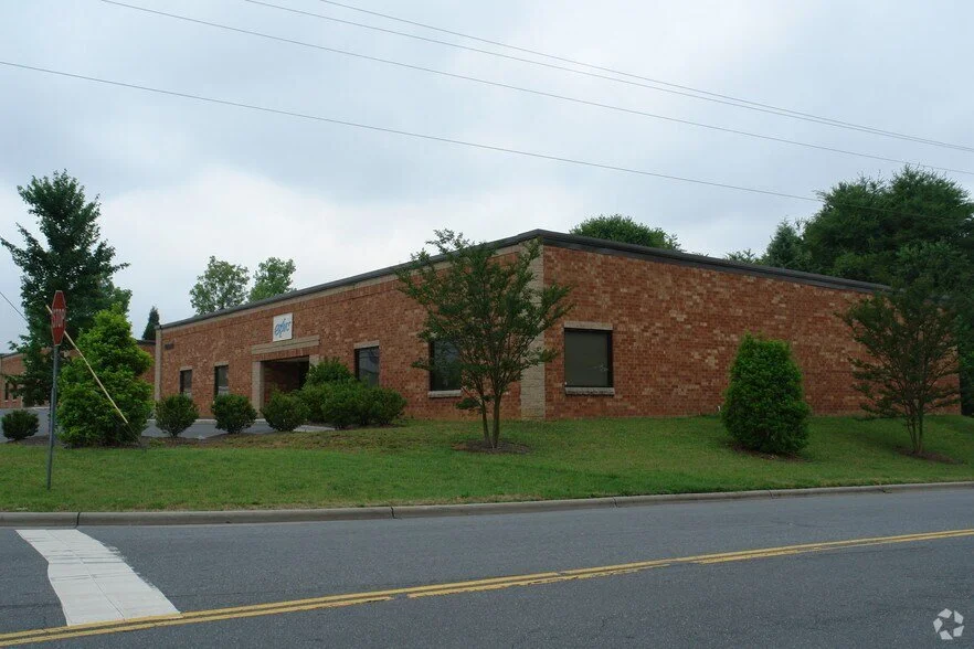 10900-granite-st-charlotte-photo-4-of-4.jpg