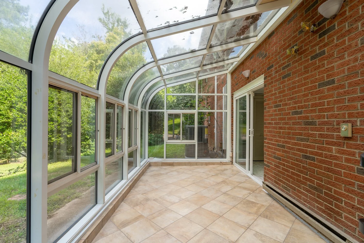 315 Crestside dr_Web-1.jpg