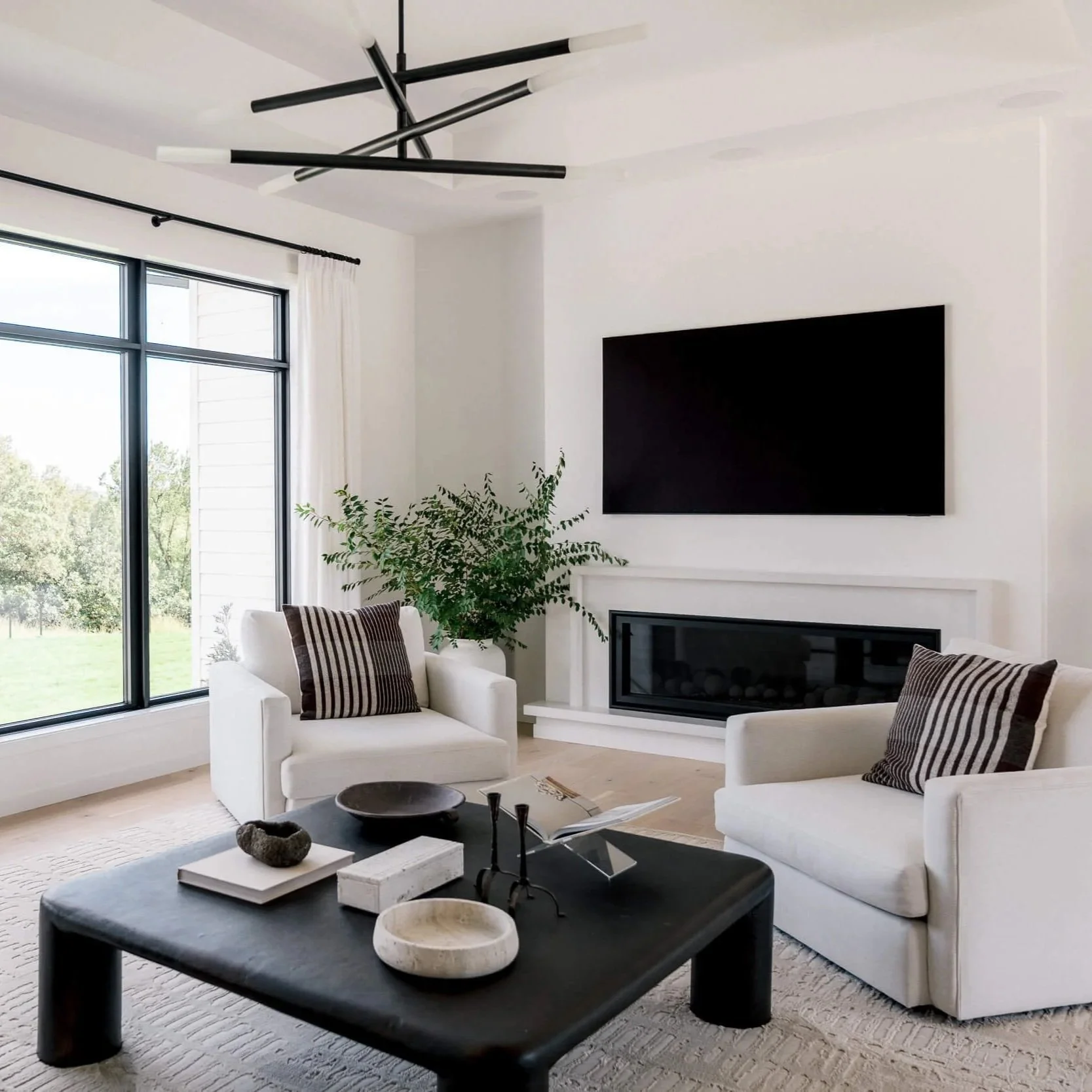 Scarlet Oak: Full Home Design