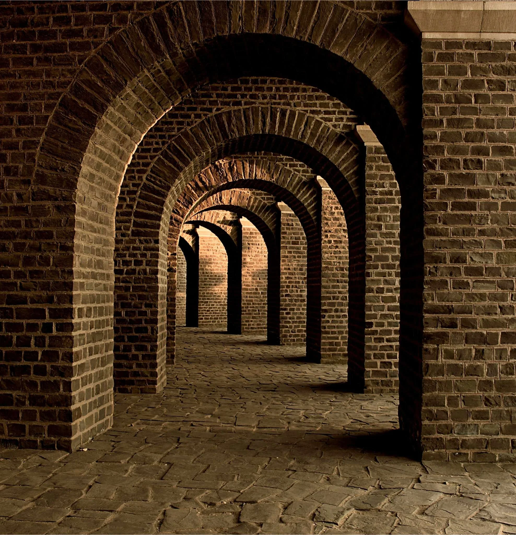 repeating arches representing compulsion and addiction