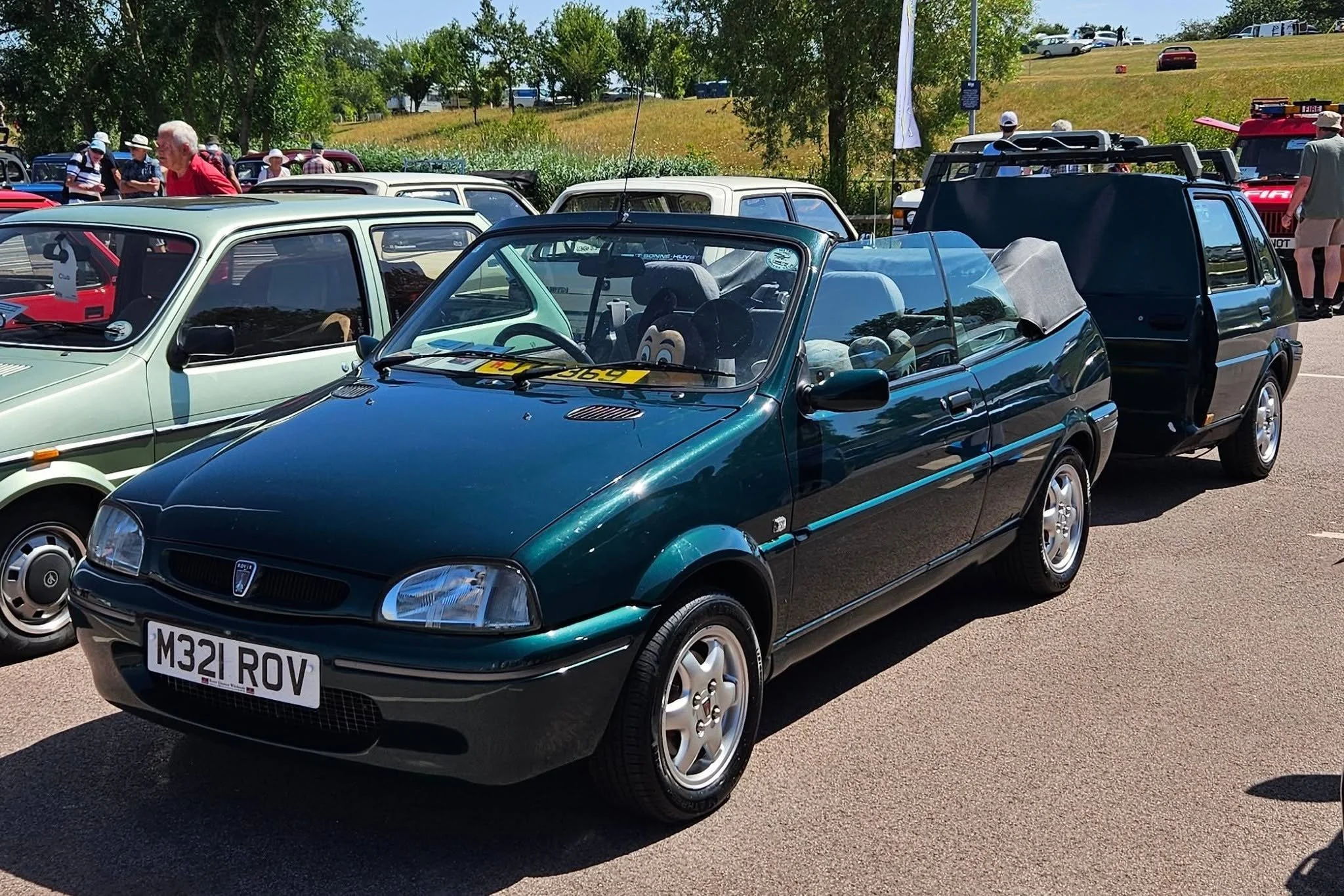 Rover 100 metro cabriolet.jpg