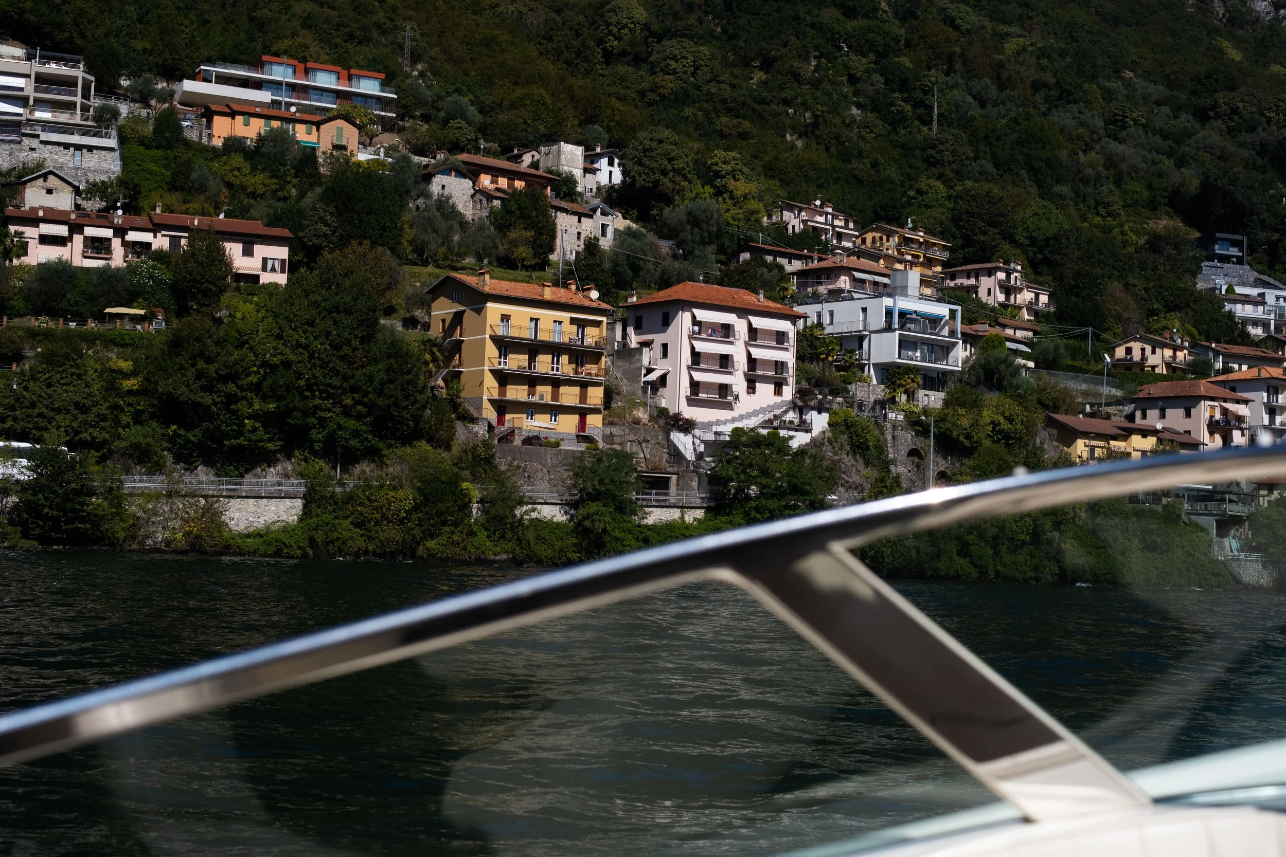 (19) Lake Como, Italy