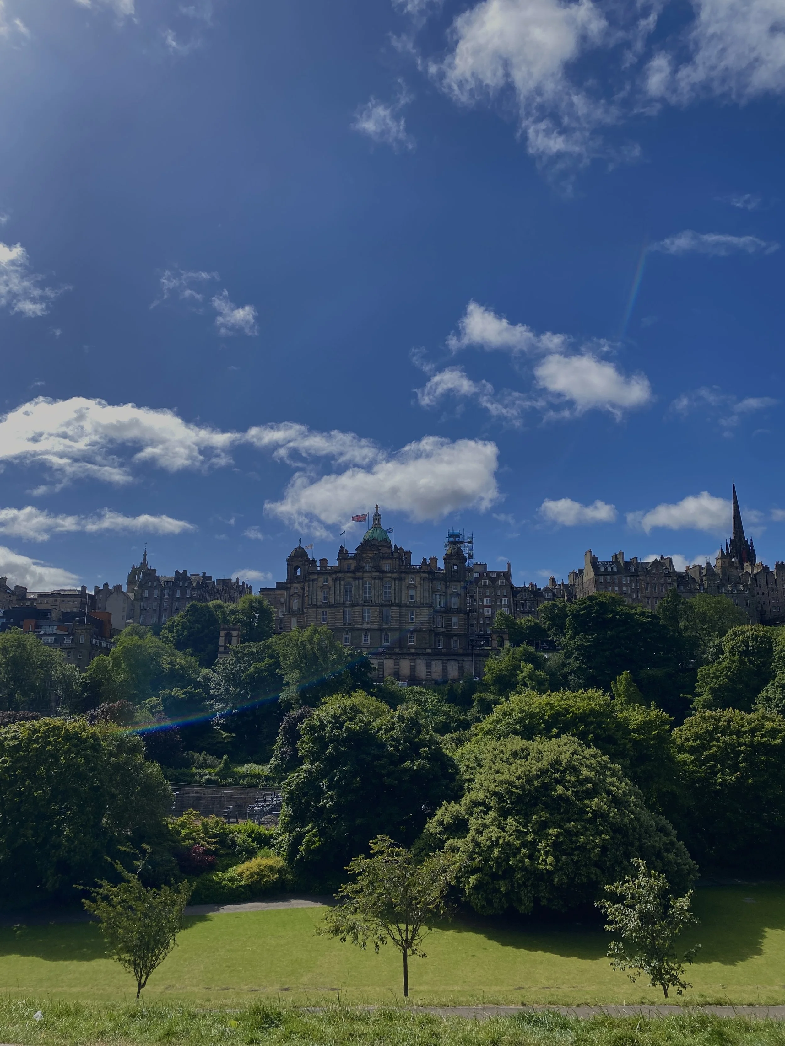 (66) Scotland, UK (Edinburgh)