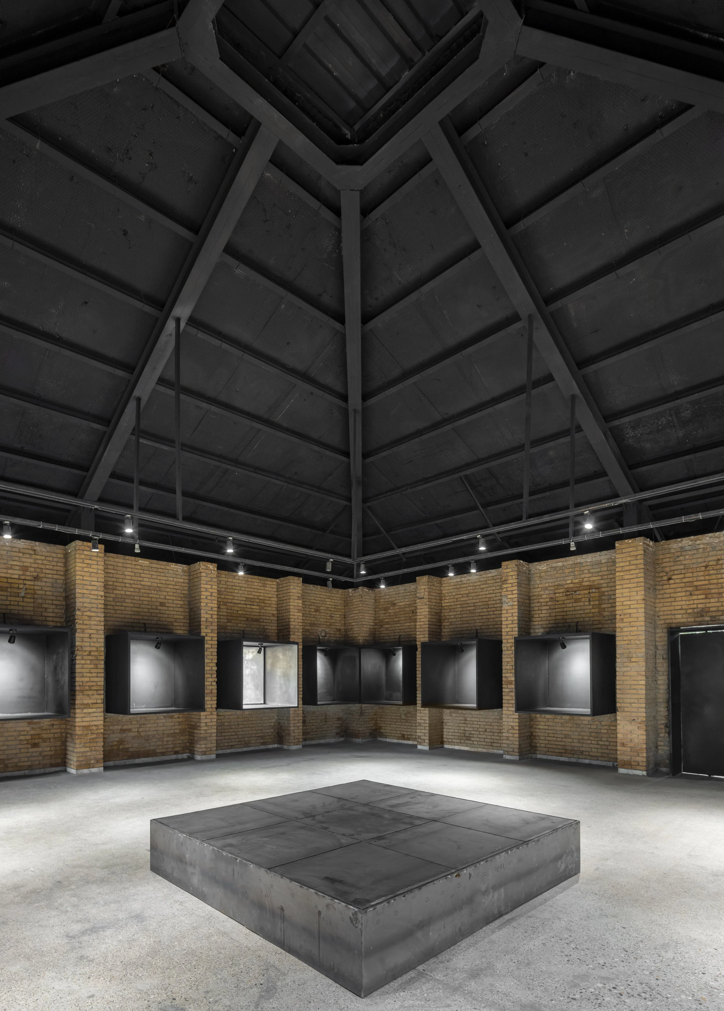 Wall-Less-Gallery_Sepide Elmi_ Photo-02.jpg