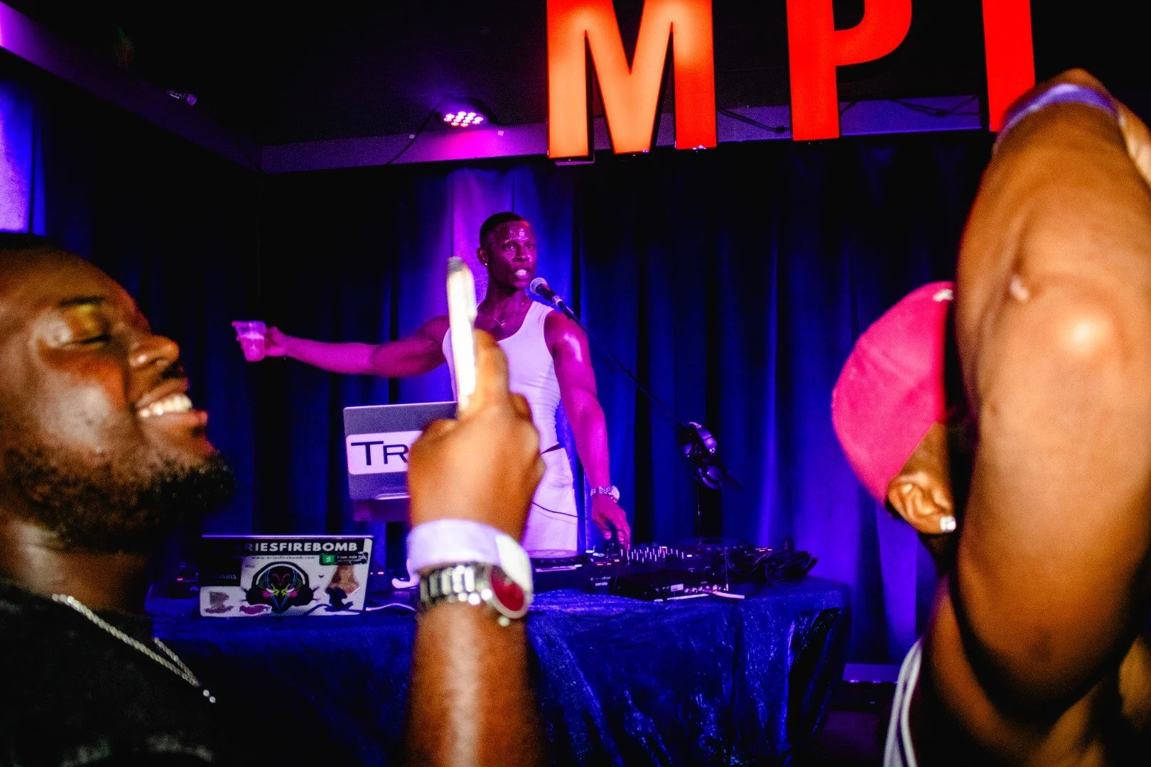 IMG_1993 (Large).jpg