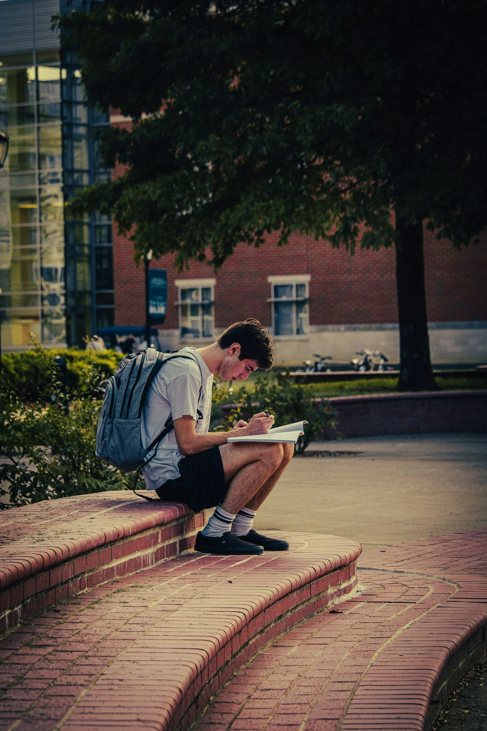 Navigating College as a First-Generation Student: A Guide to Success