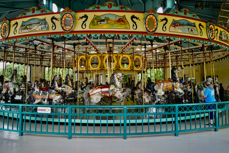 carousel2.png