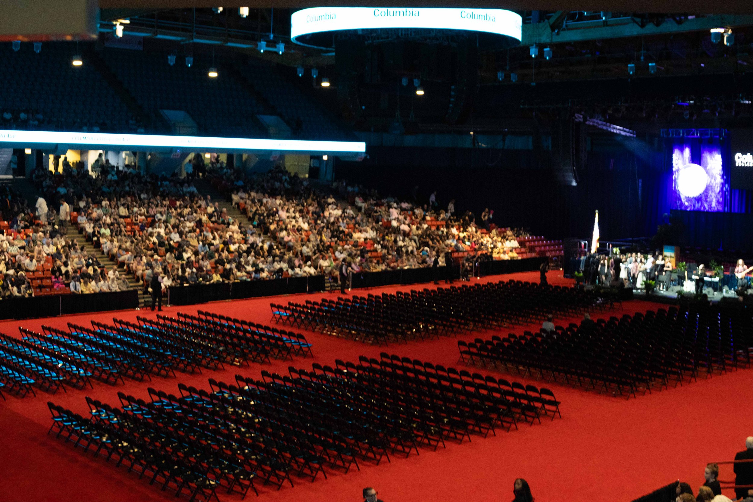 Hernandez_Commencement_Outside134.jpg