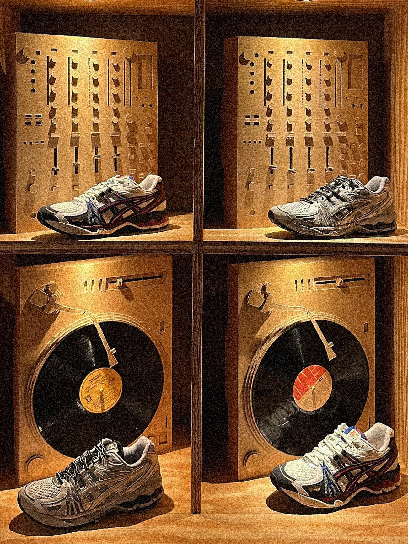 levelshoes_1694182664_3187357662753072182_241480779 (1).jpg