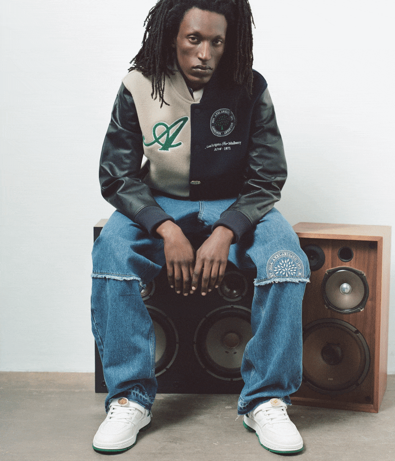 ⁕       Level Shoes