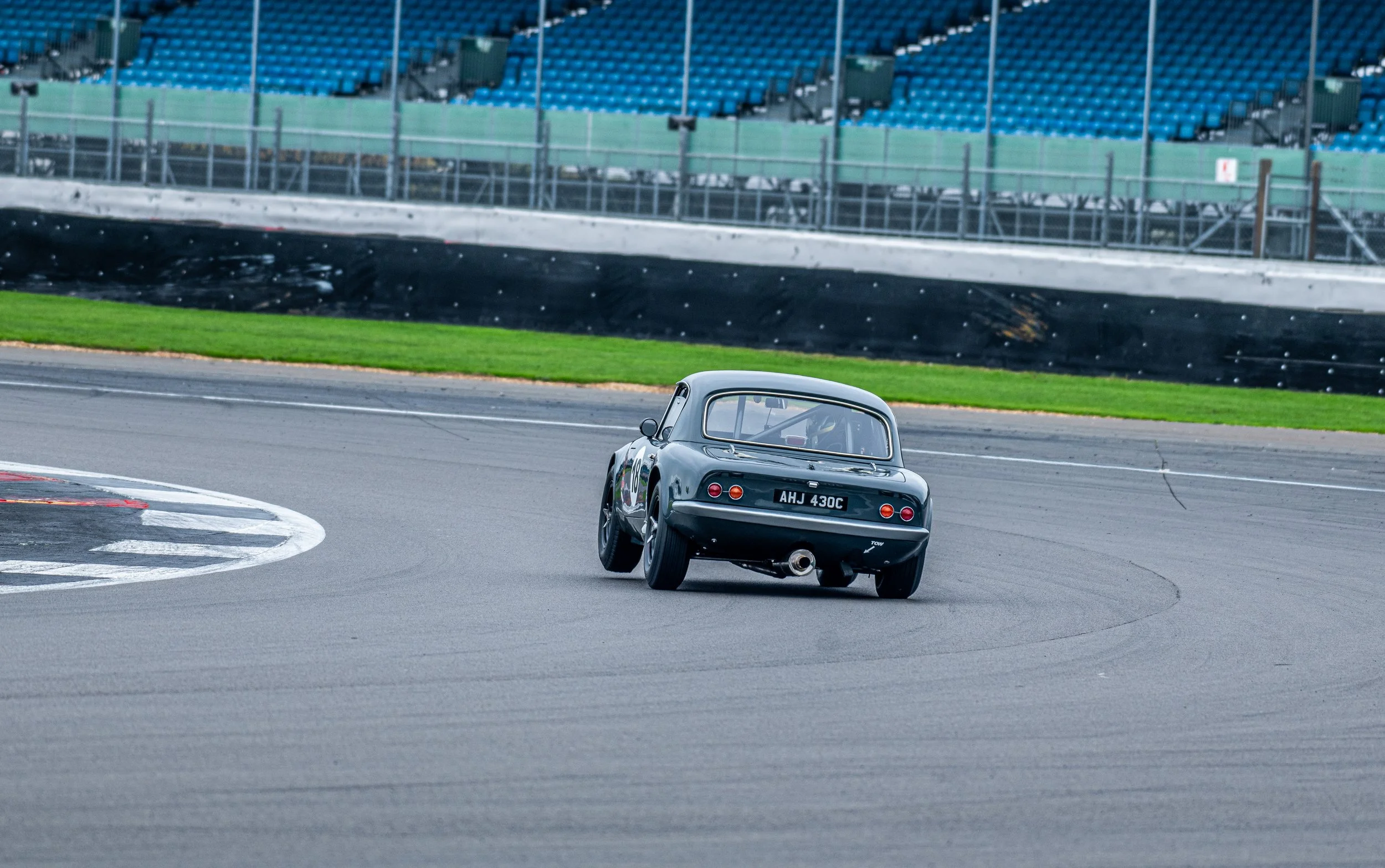 D85_6777.jpg