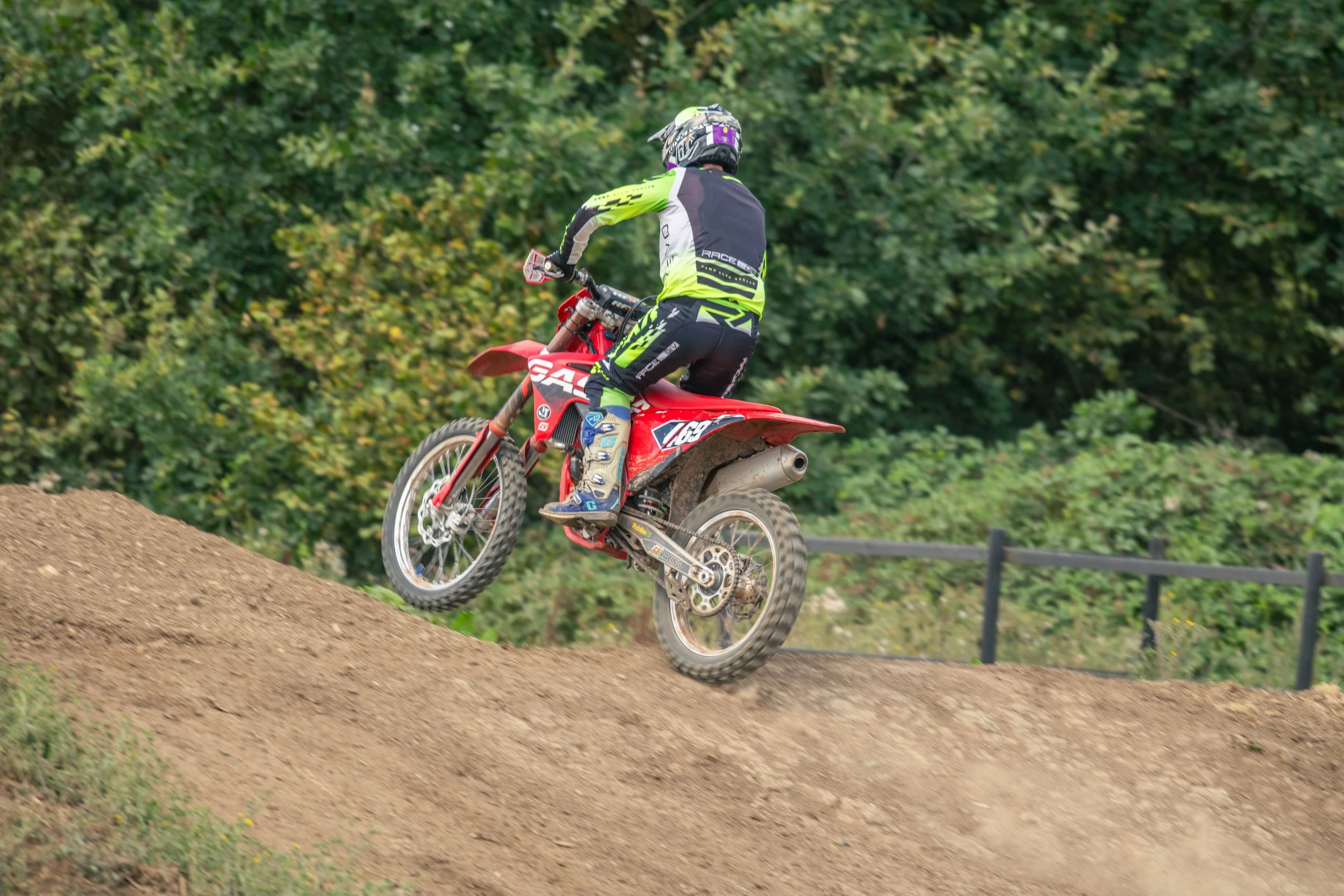 D85_4756.jpg