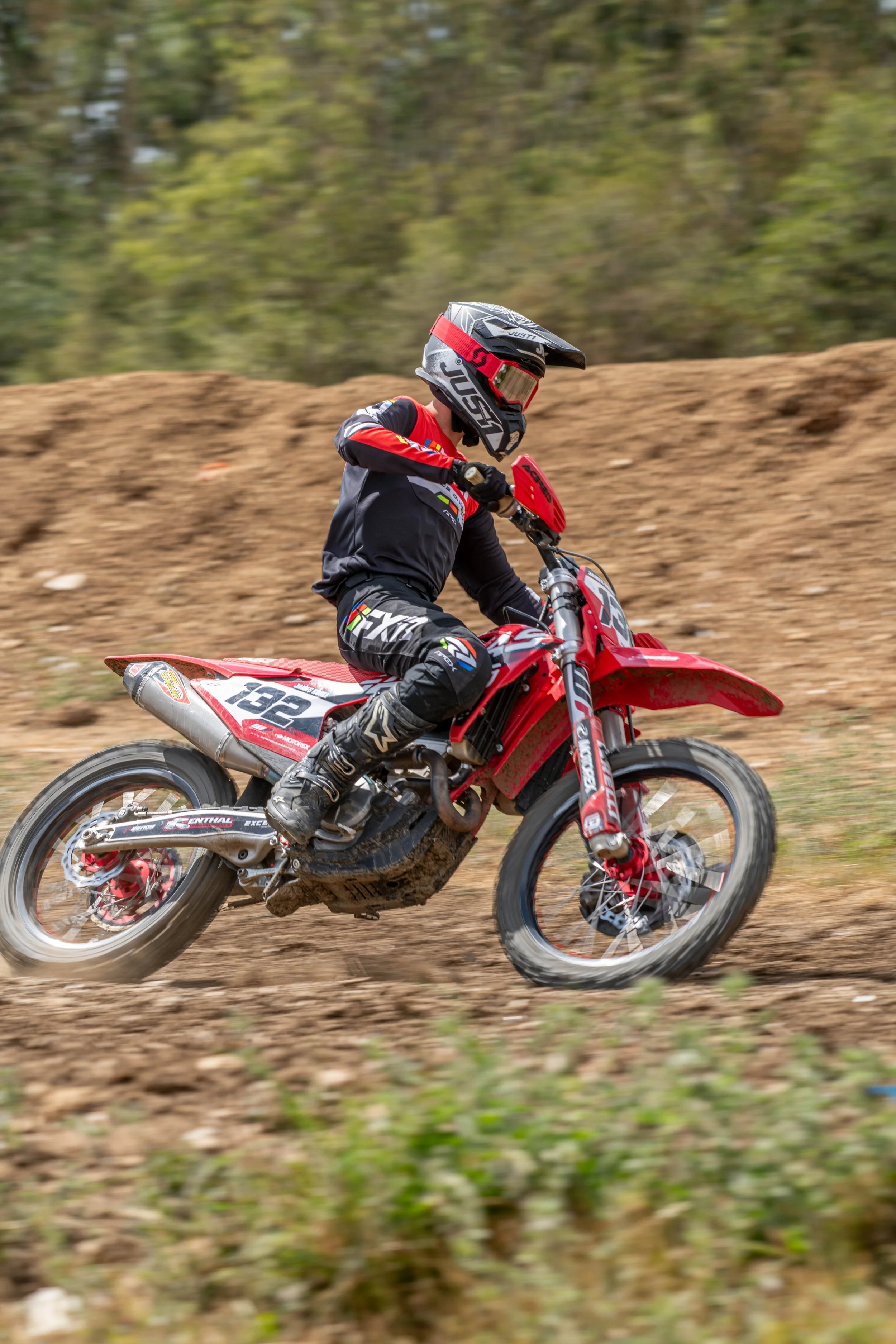 D85_5465.jpg