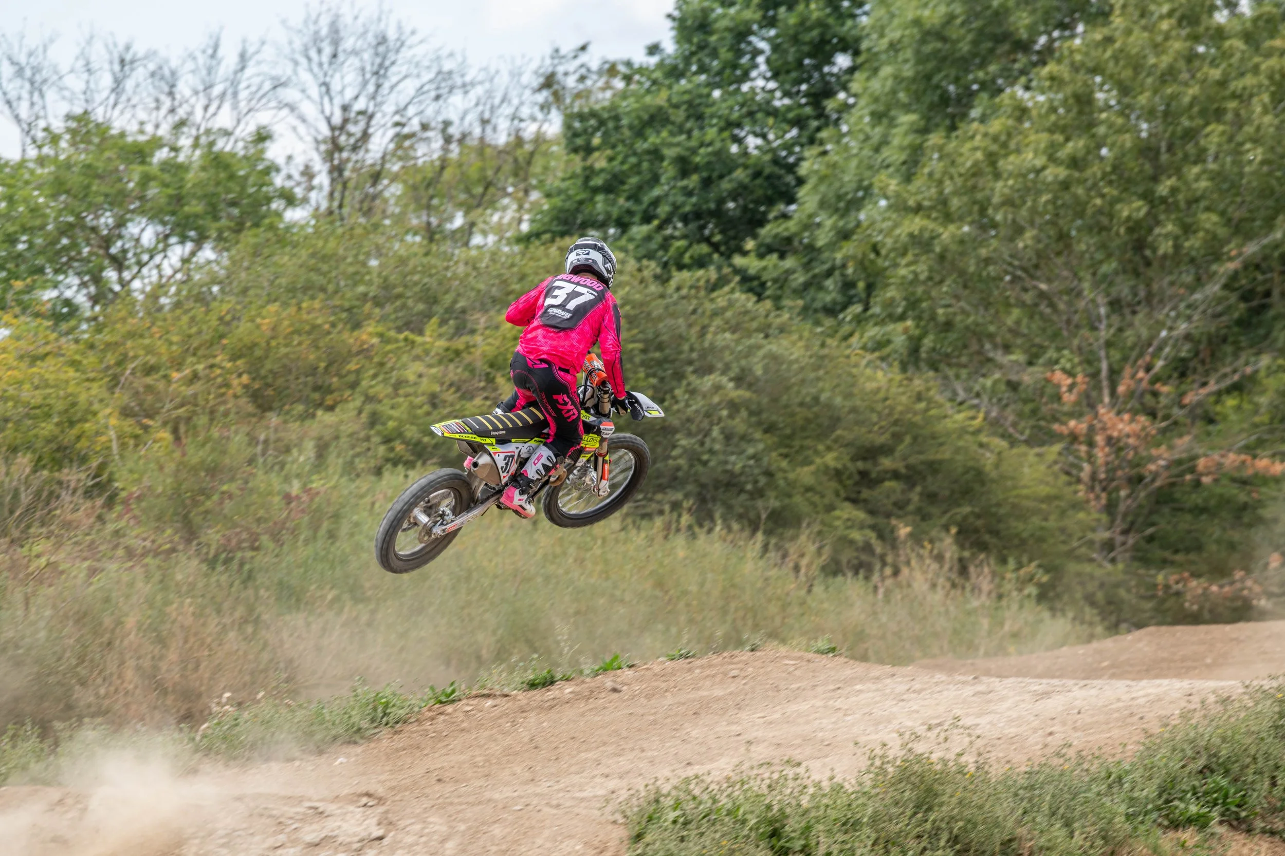 D85_5805.jpg