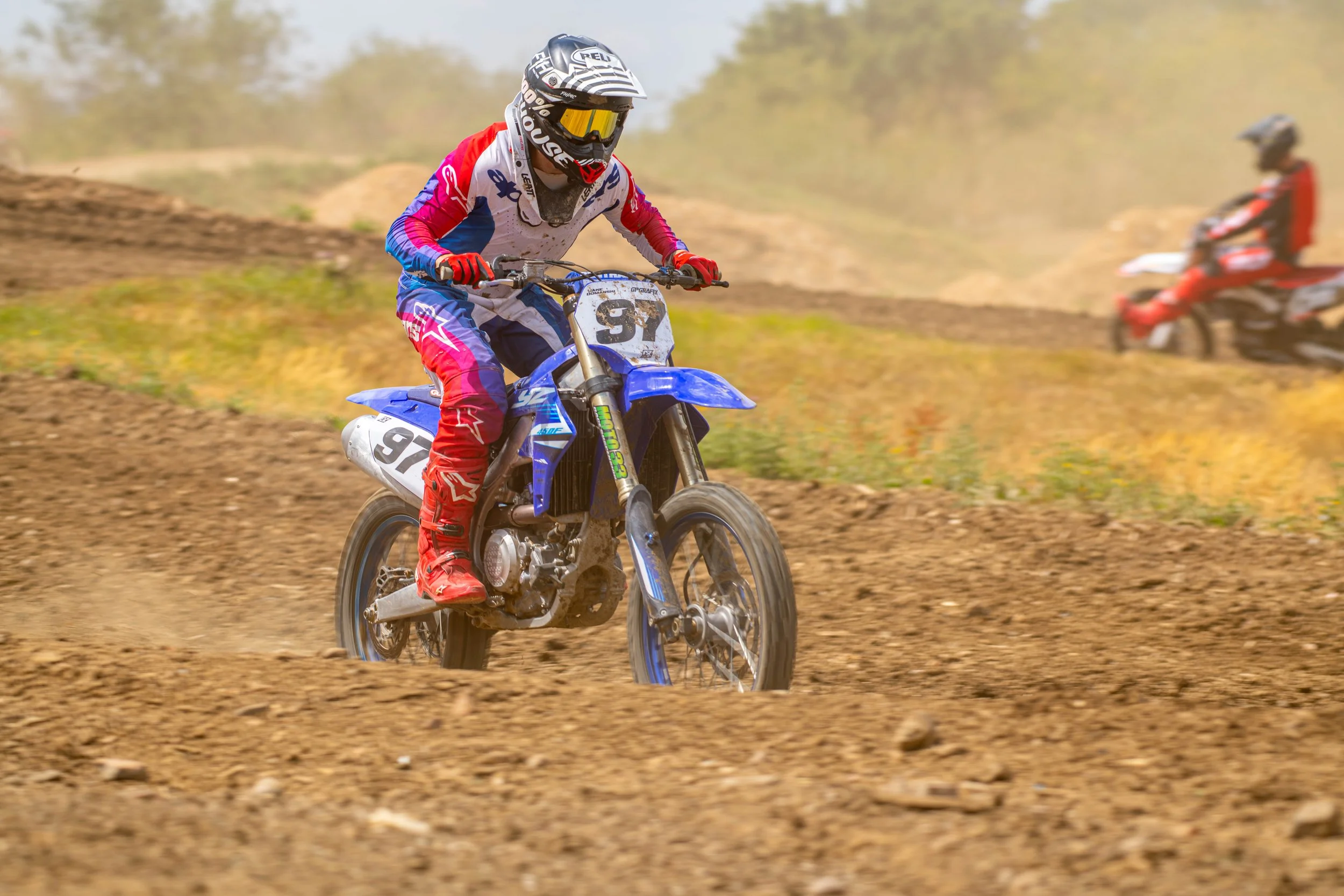 D85_4786-2.jpg