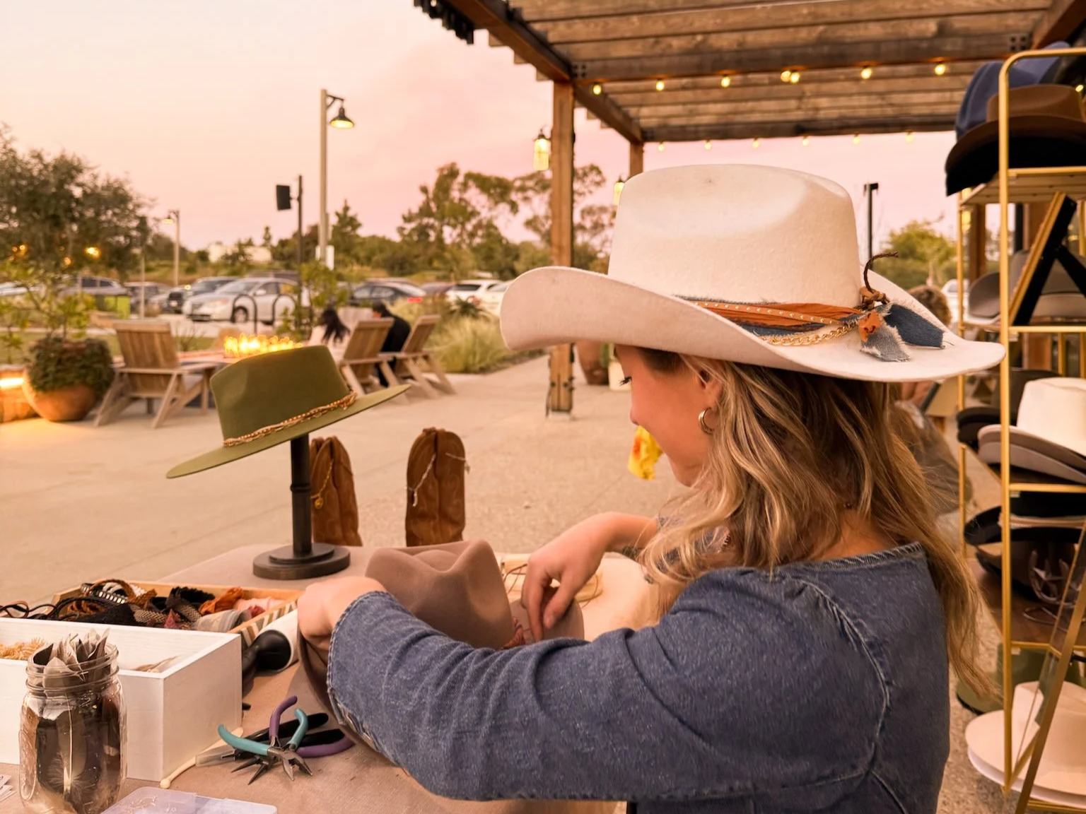 Line Dancing x Custom Hat Bar