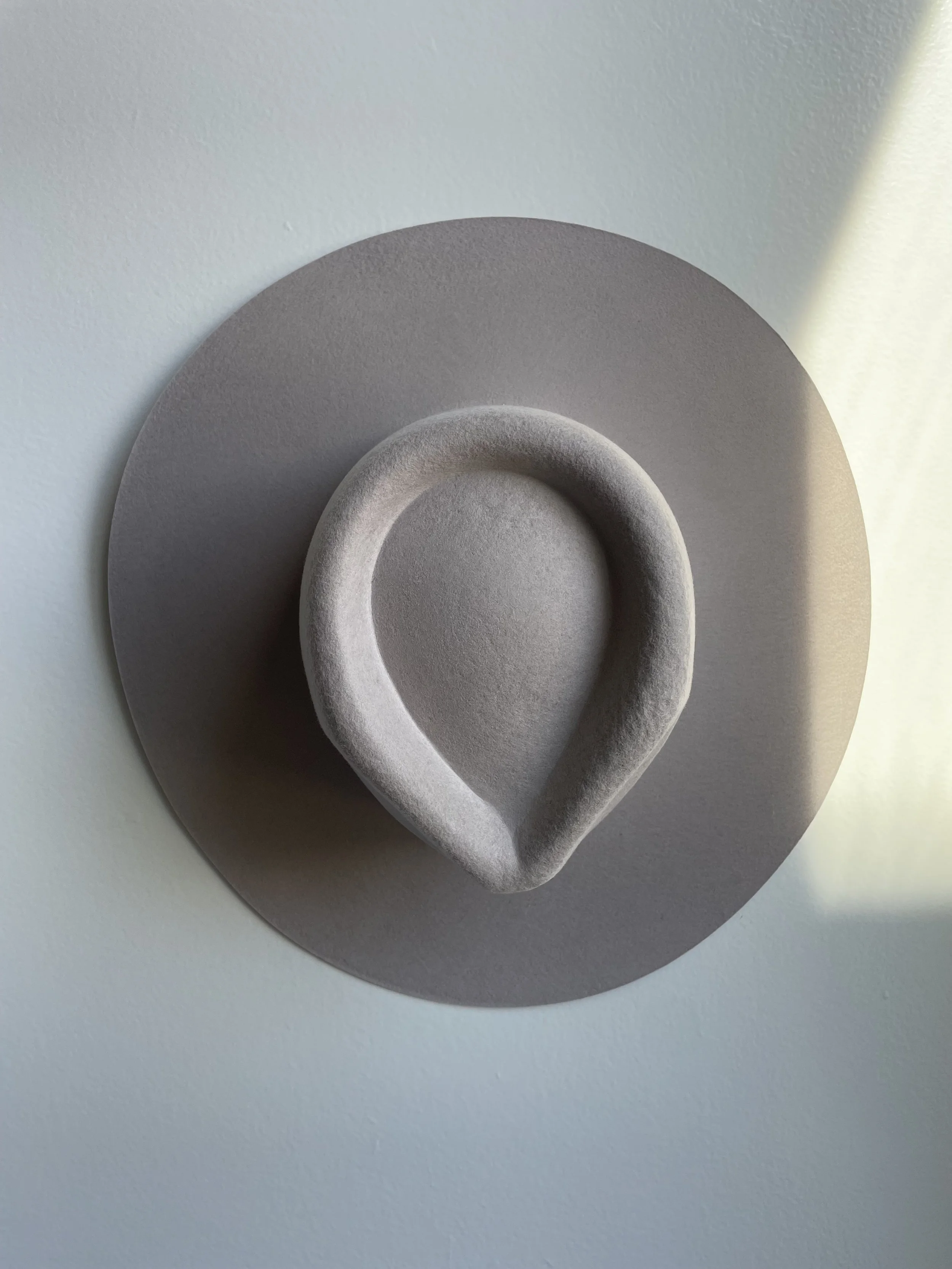 rancher cowboy hat in purpleish grey