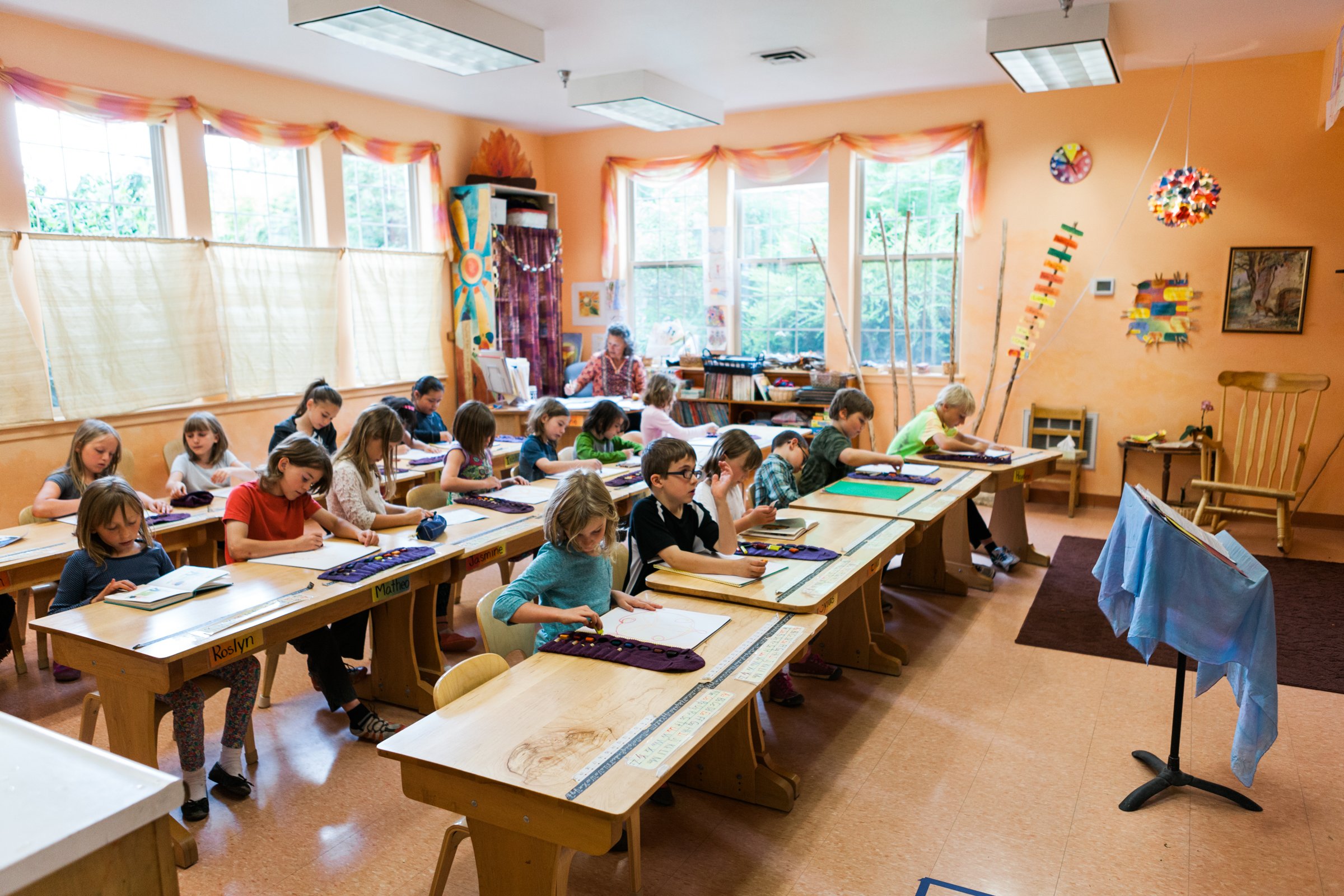 2016_Students_Grades_Classroom_087.JPG