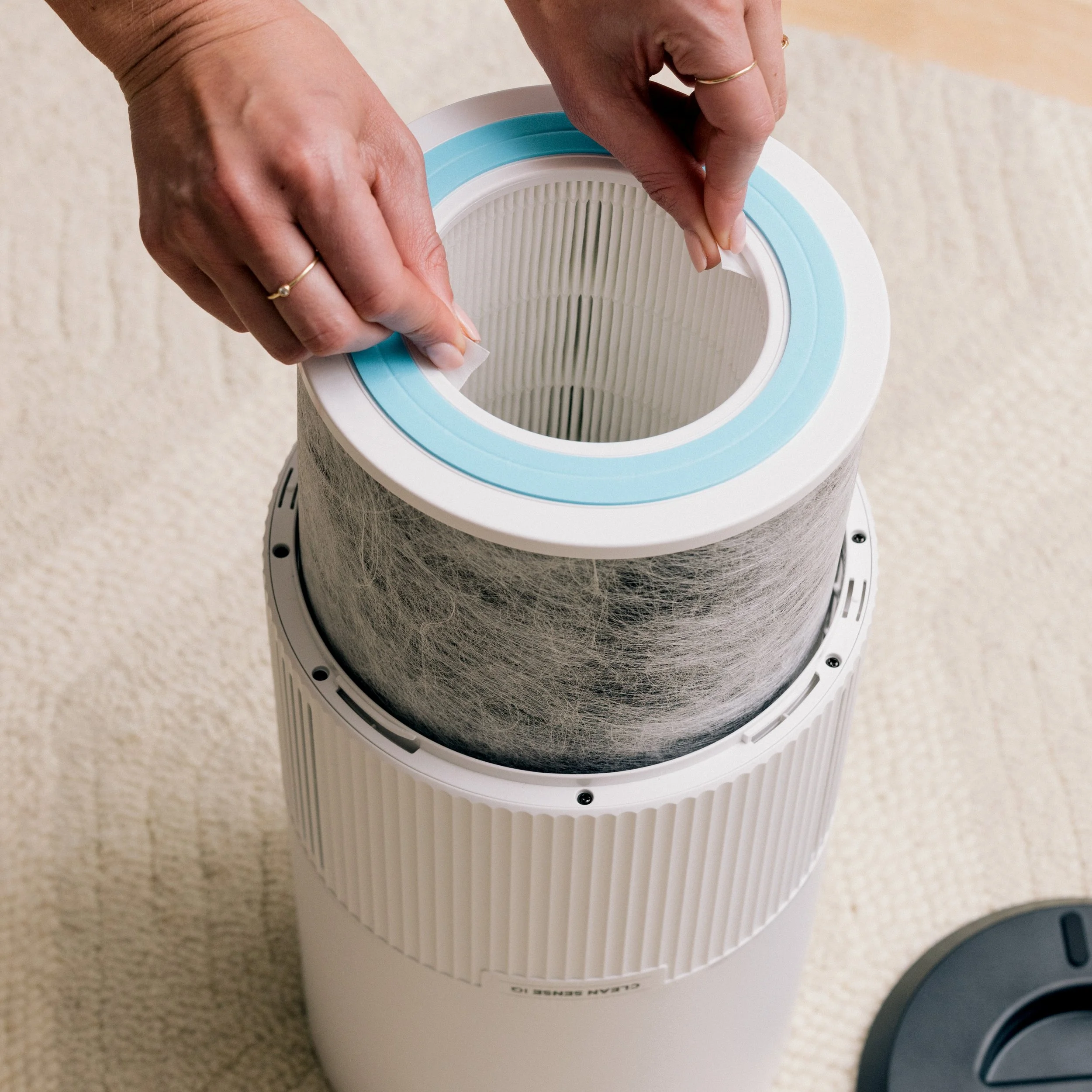 SHK_WEBSN_AirPurifier_HP102_GalleryImages_NoText_5.jpg