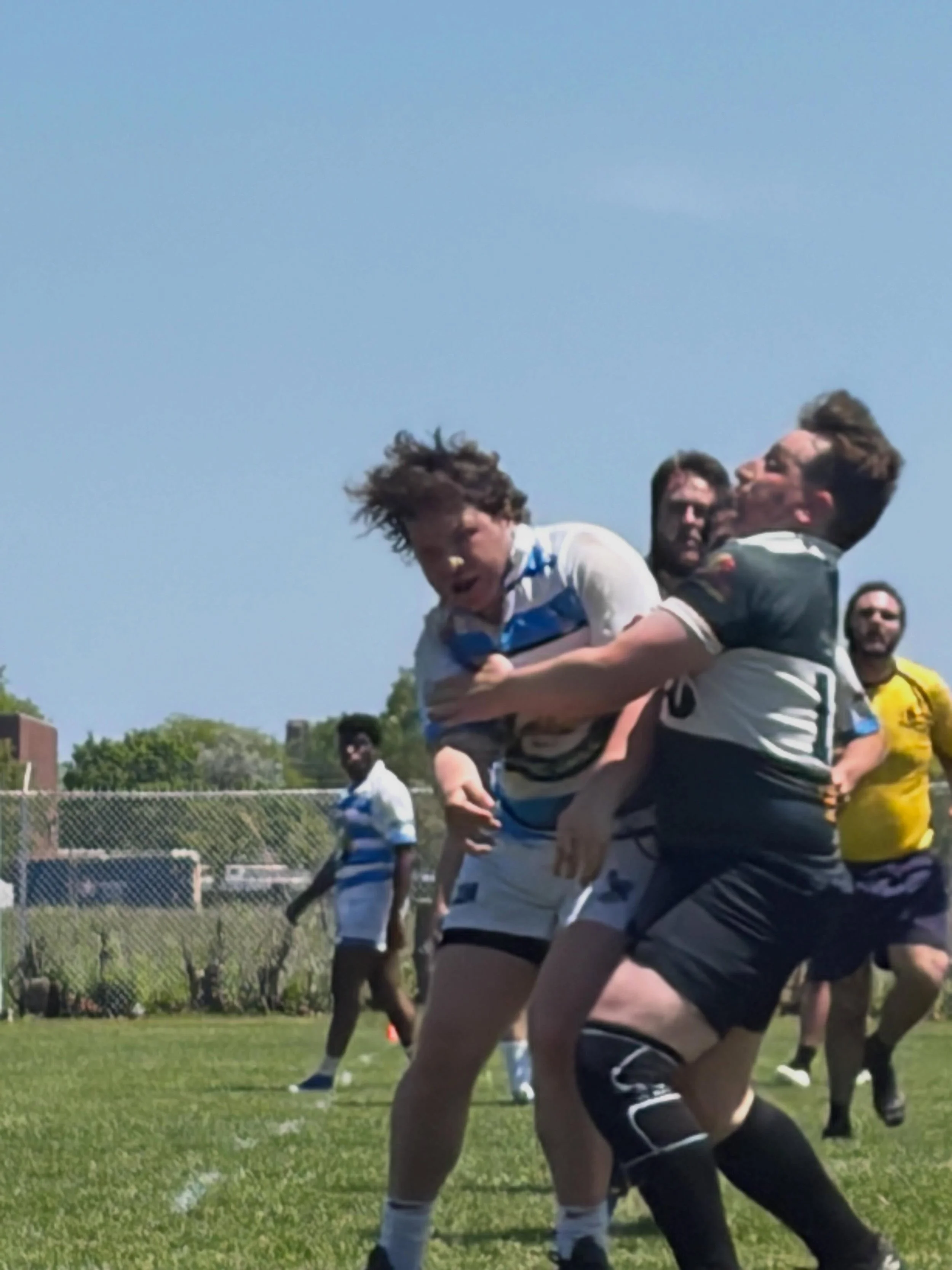 Don&rsquo;t forget to hug someone you love today 🤗🏉

#northsiderugby #rugby #chicagorugby #hugs #jointheflock