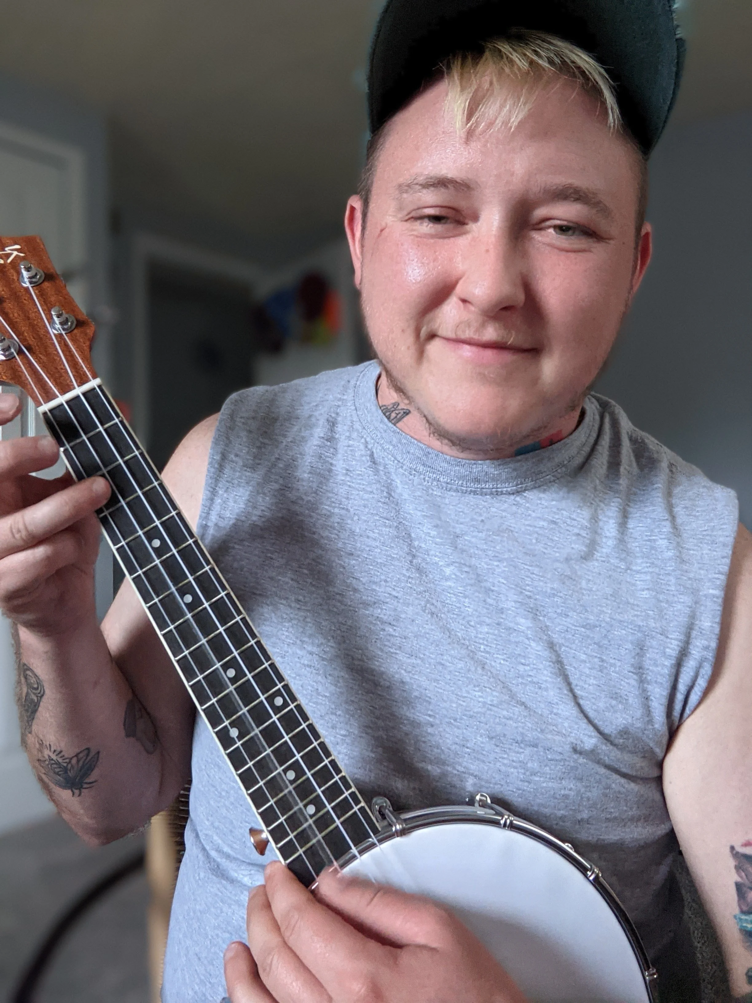 I play the banjolele!