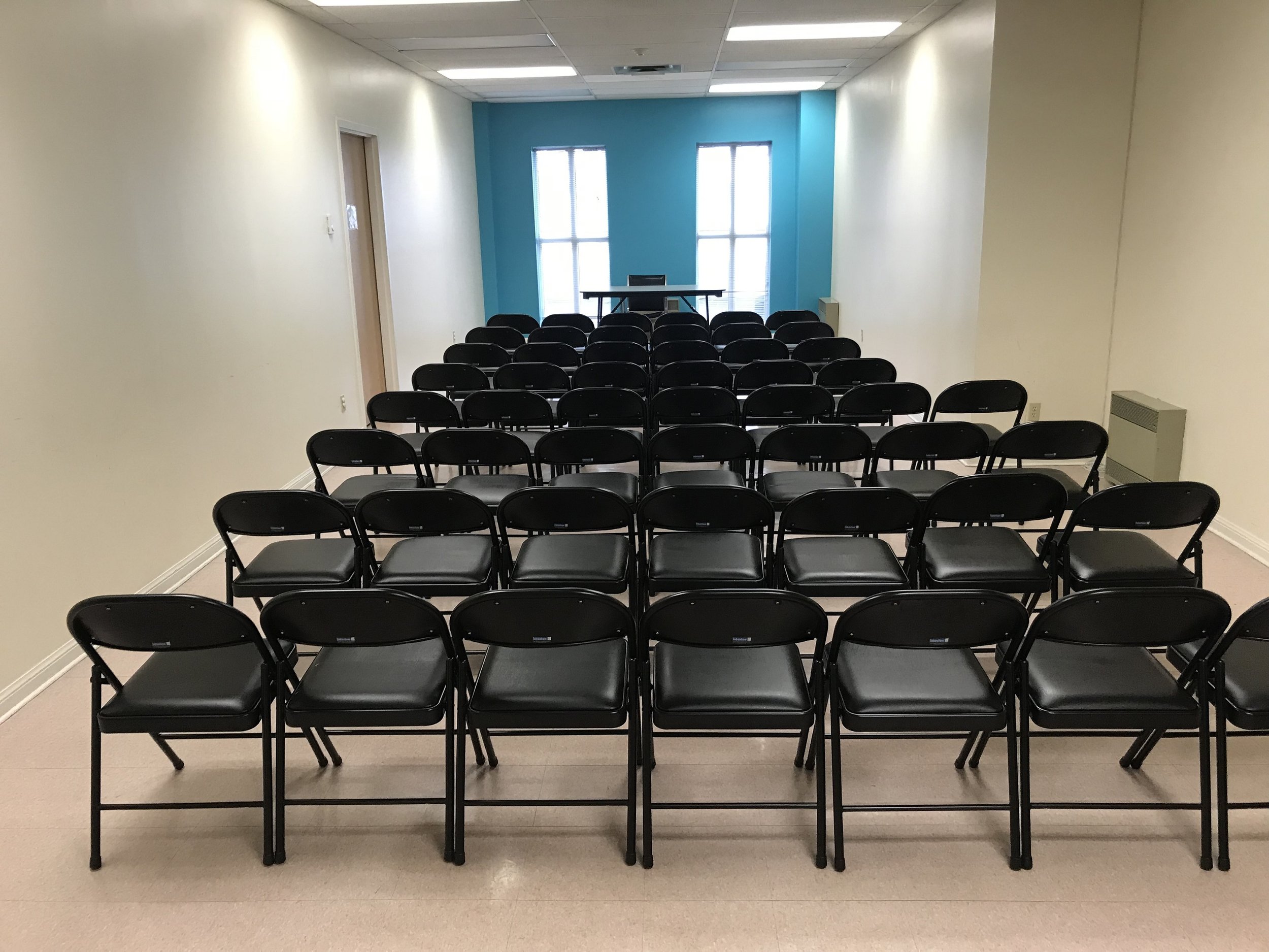 Room 207 - theatre mode