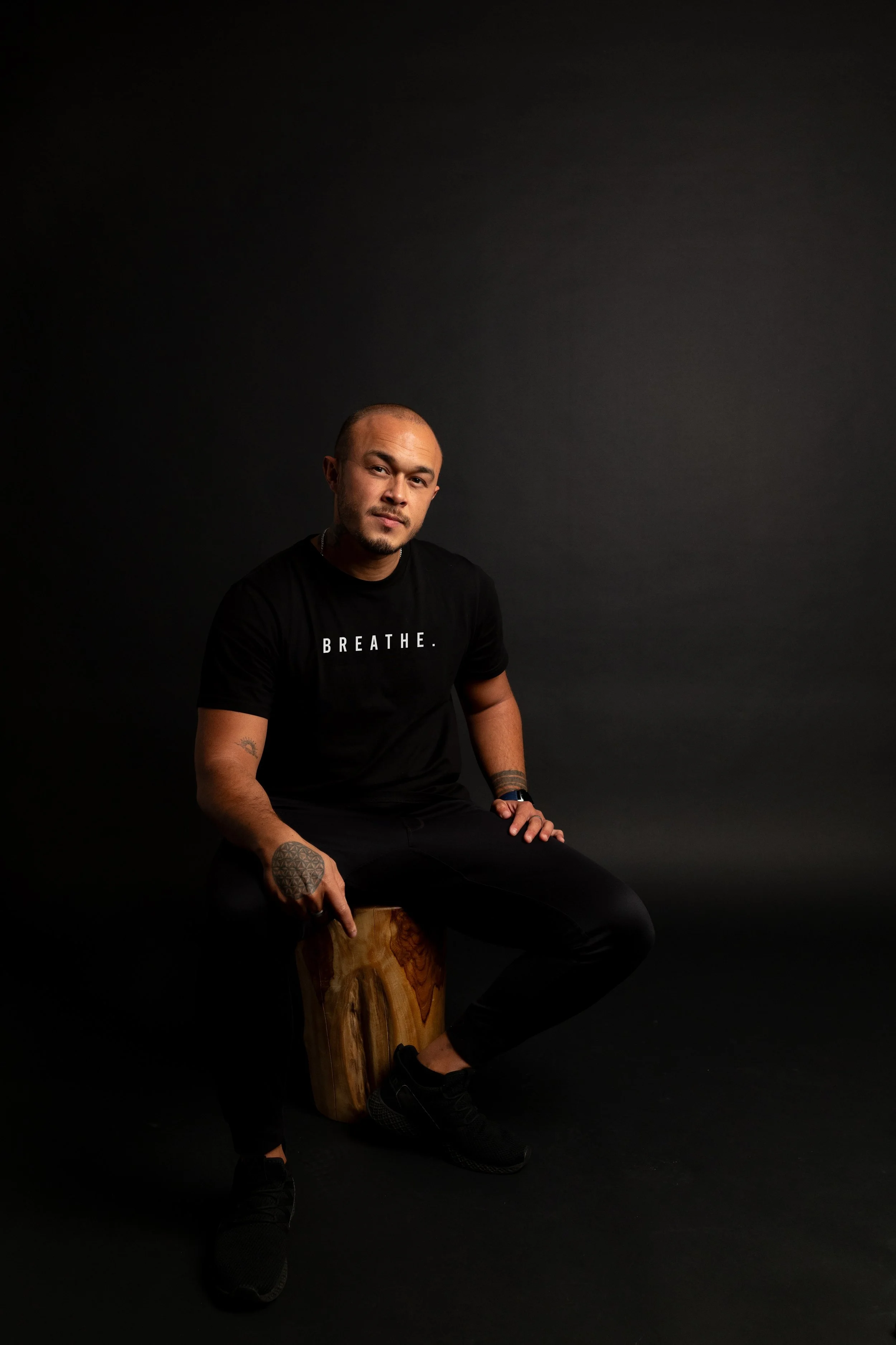 BREATHE. Tee    |    Align  Breathwork Collaboration.