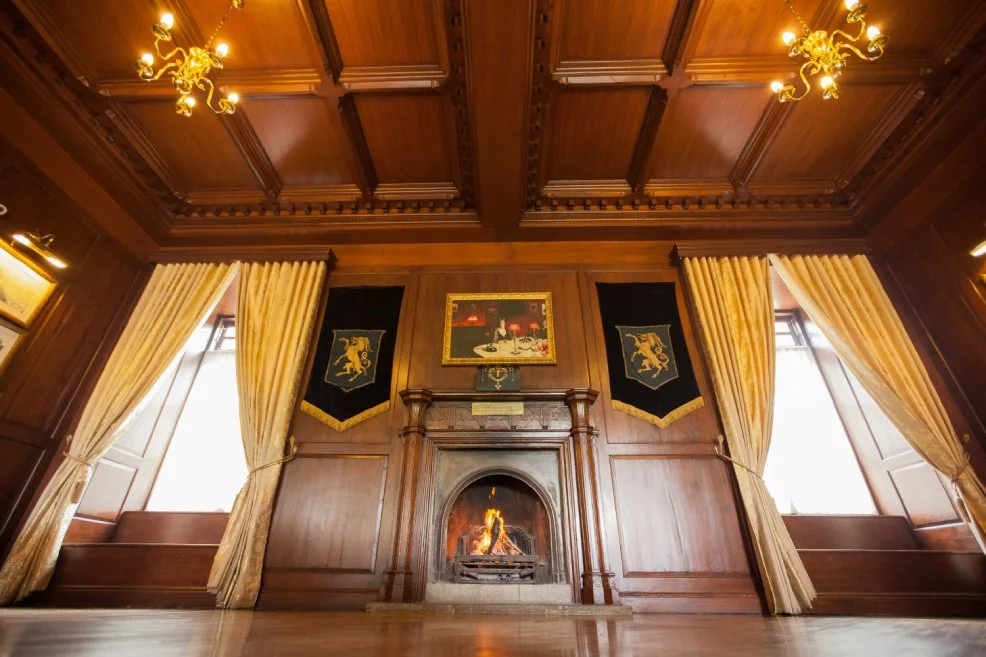 Castle-Refectory-Fireplace-Ceiling-new.jpg