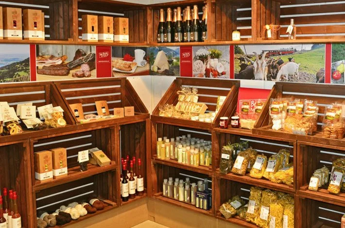 Switzerland Mount Rigi Restaurant 13.jpg