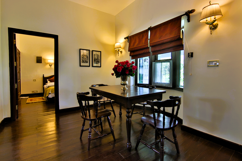 Cottage-Dining-Table-Ground-Floor-1.png