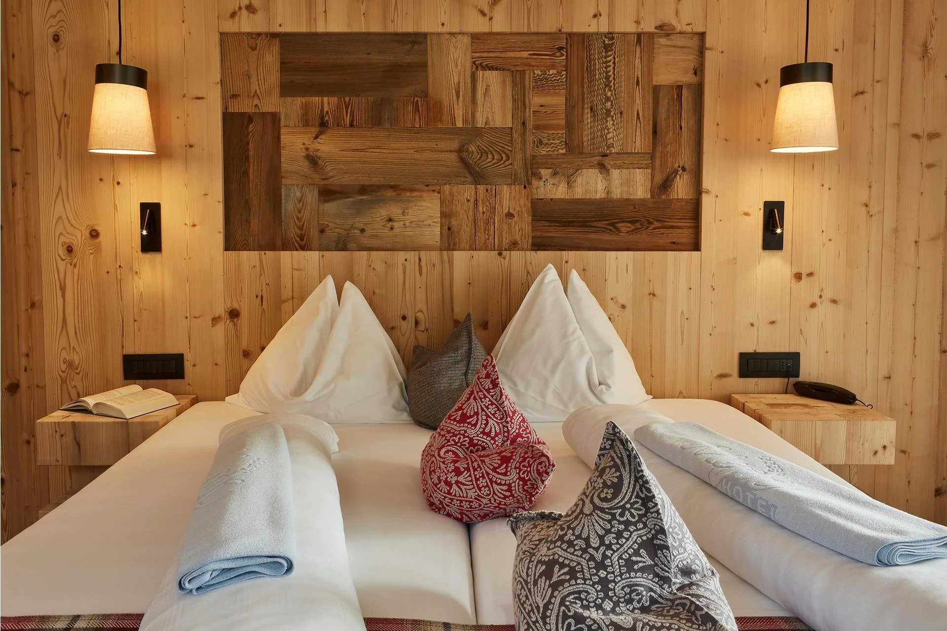 room alta 3.jpg