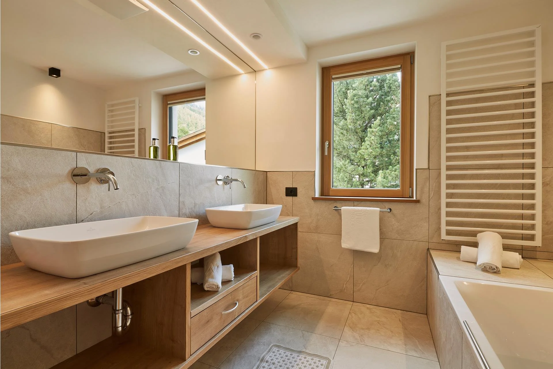 bath alta 2.jpg