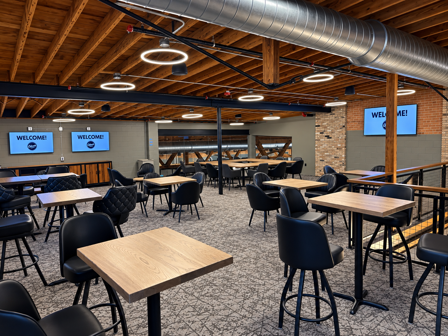 VIP Room features 5 TV screens