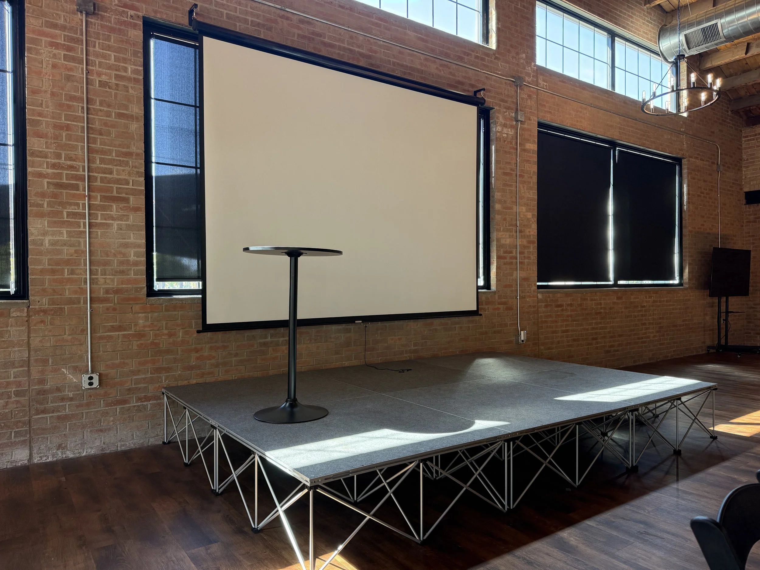 Multiple stage sizes and layouts available with stairs and skirting