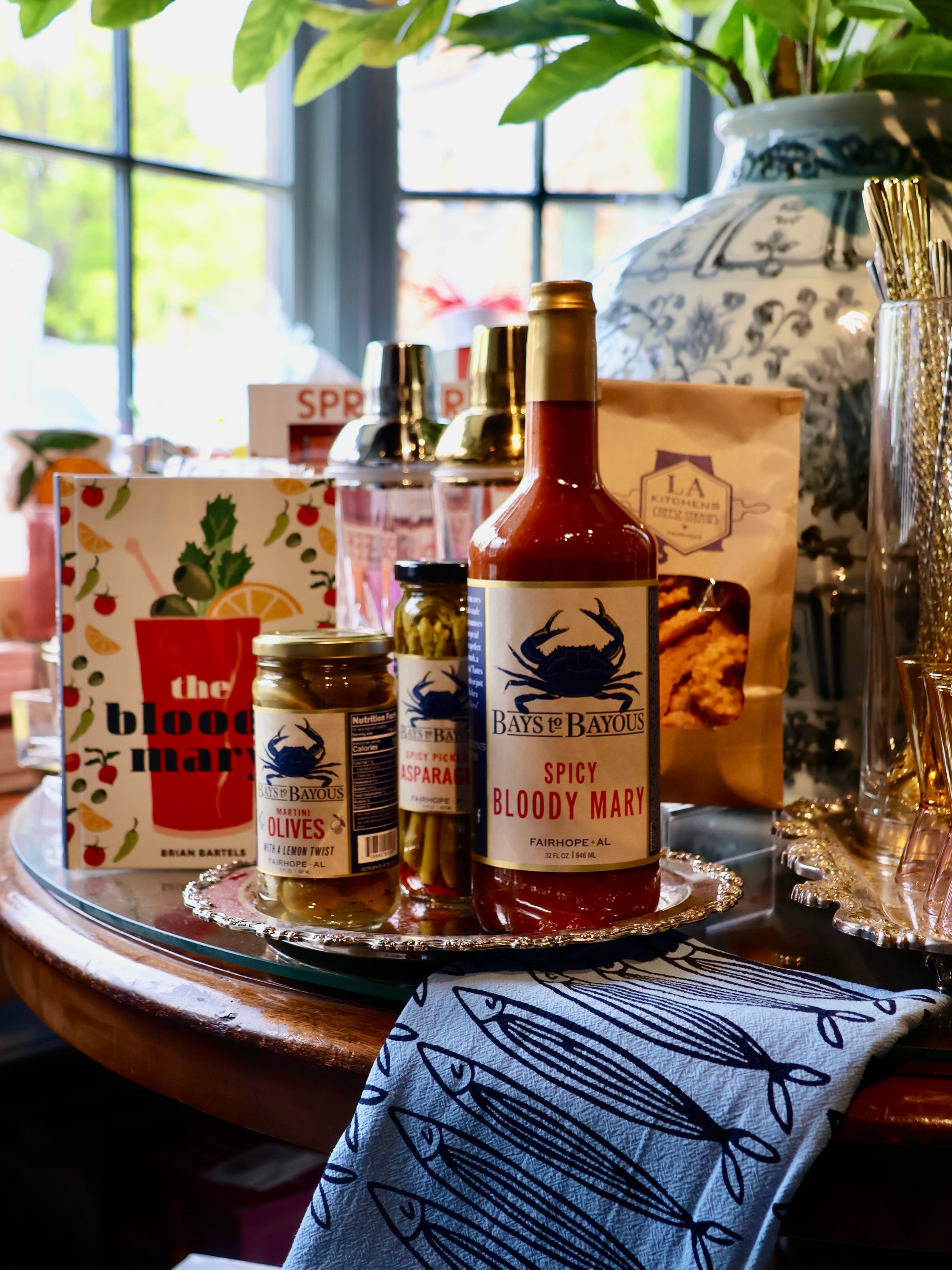 A little Gulf Coast goodness just rolled into Crestline. 🦀

We&rsquo;re thrilled to welcome @baystobayous to The Bottle Shop&mdash;a family-run business from Fairhope serving up Southern staples done right. From their crowd-favorite Spicy Bloody Mar